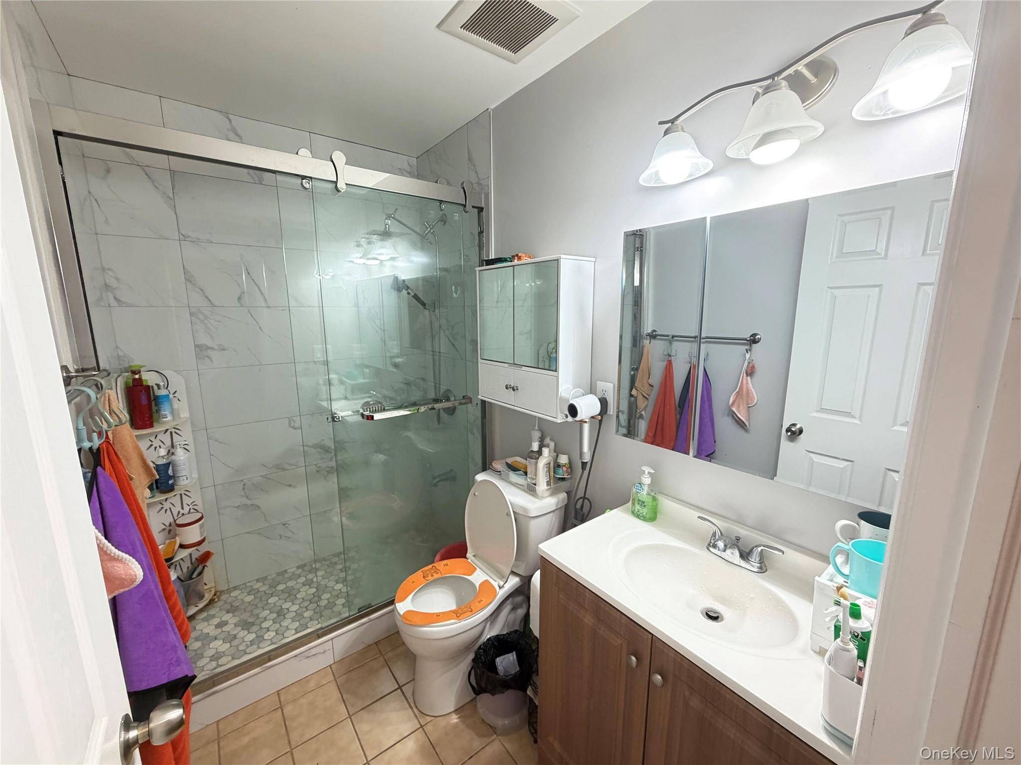 Apartamento de 2 Dormitorios en Venta en College Point - Nueva York - EE. UU. - 7