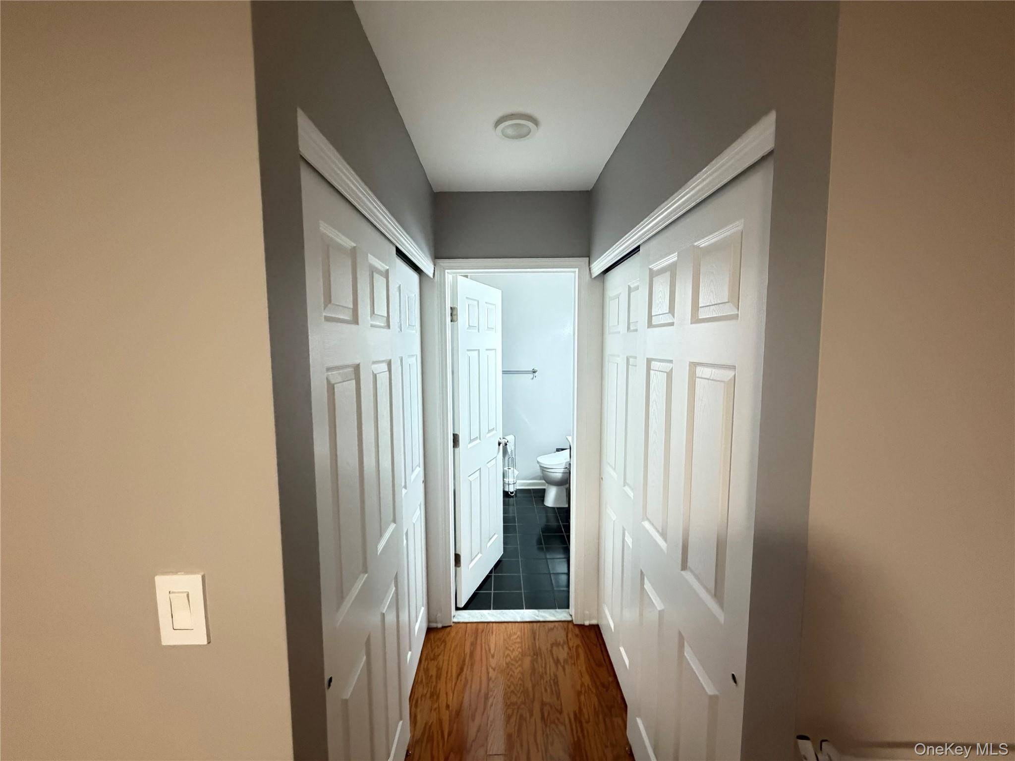 Apartamento de 2 Dormitorios en Venta en College Point - Nueva York - EE. UU. - 8
