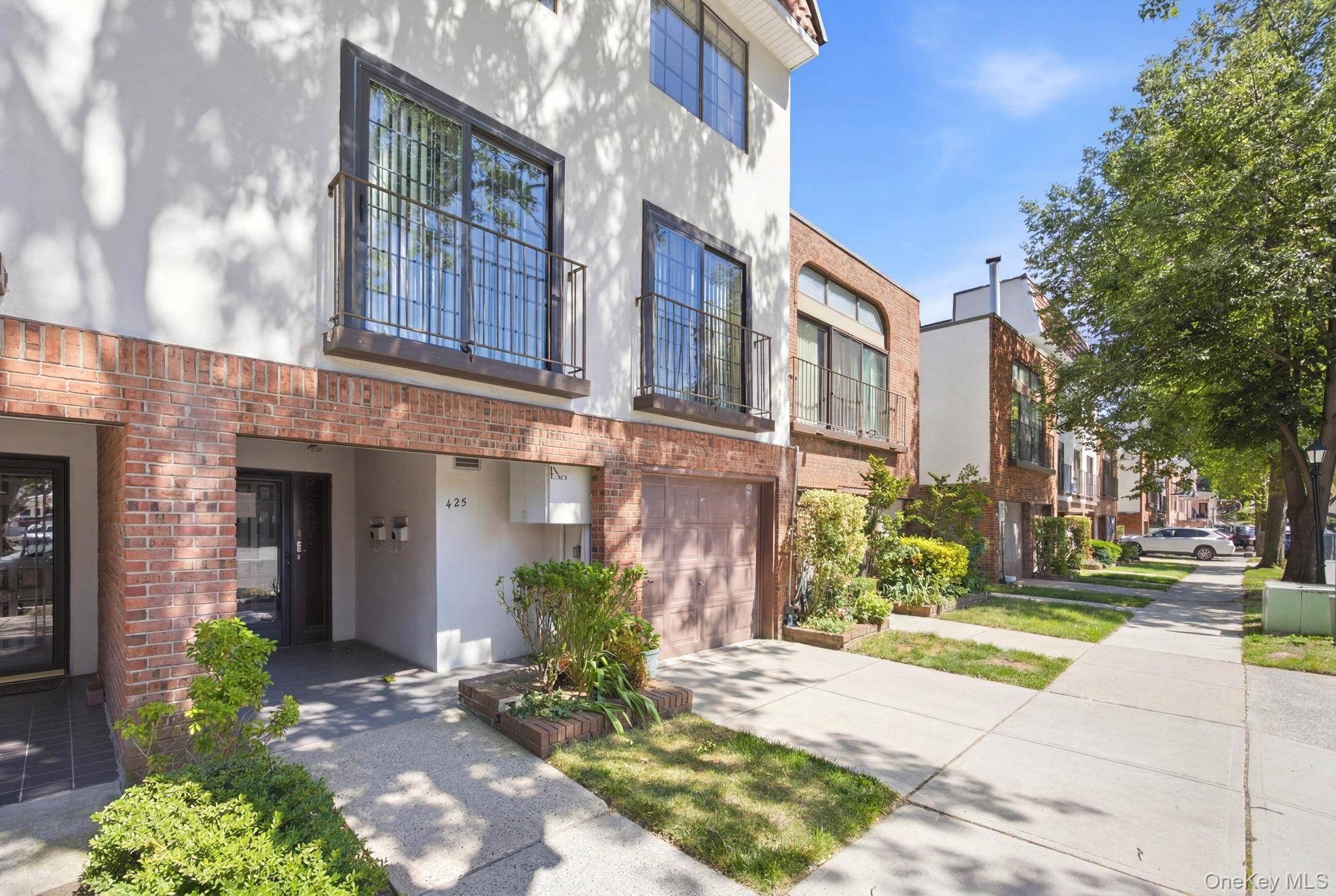 Apartamento de 2 Dormitorios en Venta en College Point - Nueva York - EE. UU. - 2
