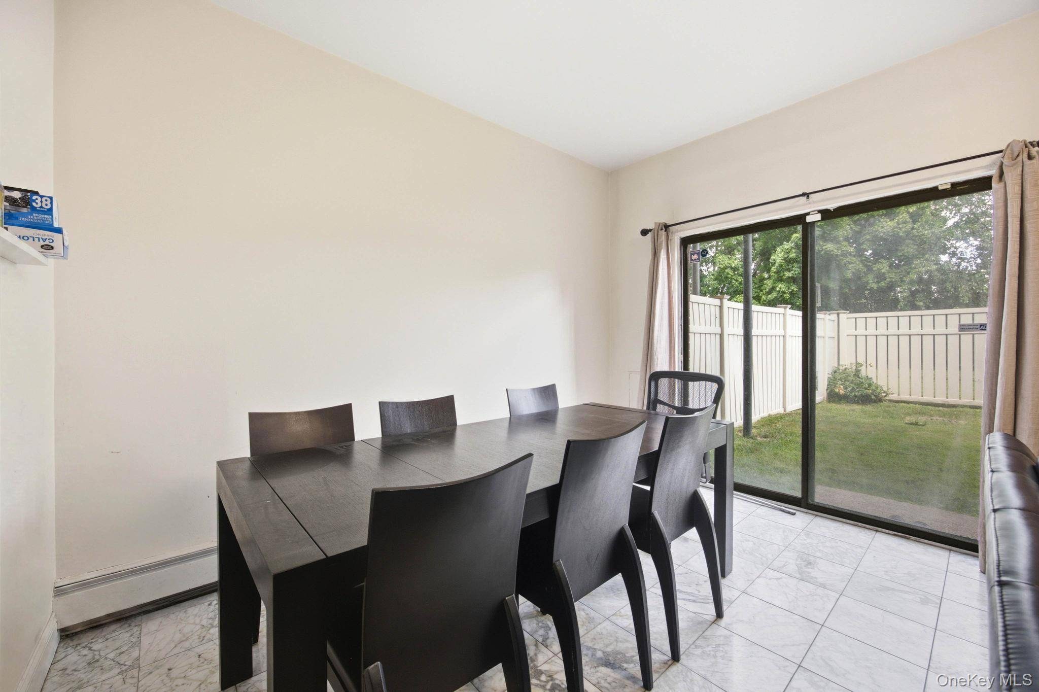 Apartamento de 2 Dormitorios en Venta en College Point - Nueva York - EE. UU. - 5