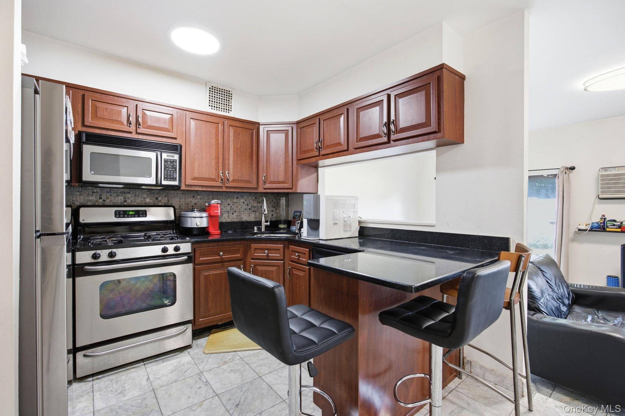 Apartamento de 2 Dormitorios en Venta en College Point - Nueva York - EE. UU. - 7