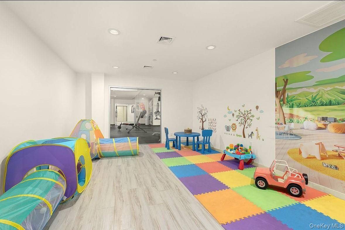 Apartamento de 2 Dormitorios en Venta en College Point - Nueva York - EE. UU. - 7