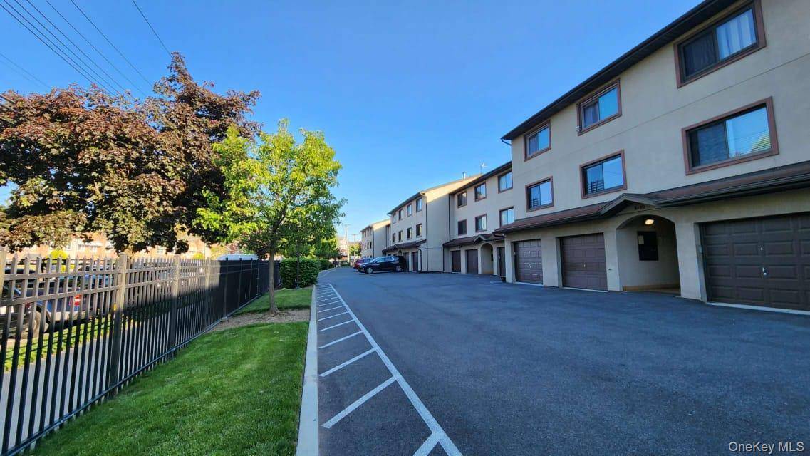 Apartamento de 2 Dormitorios en Venta en College Point - Nueva York - EE. UU. - 6