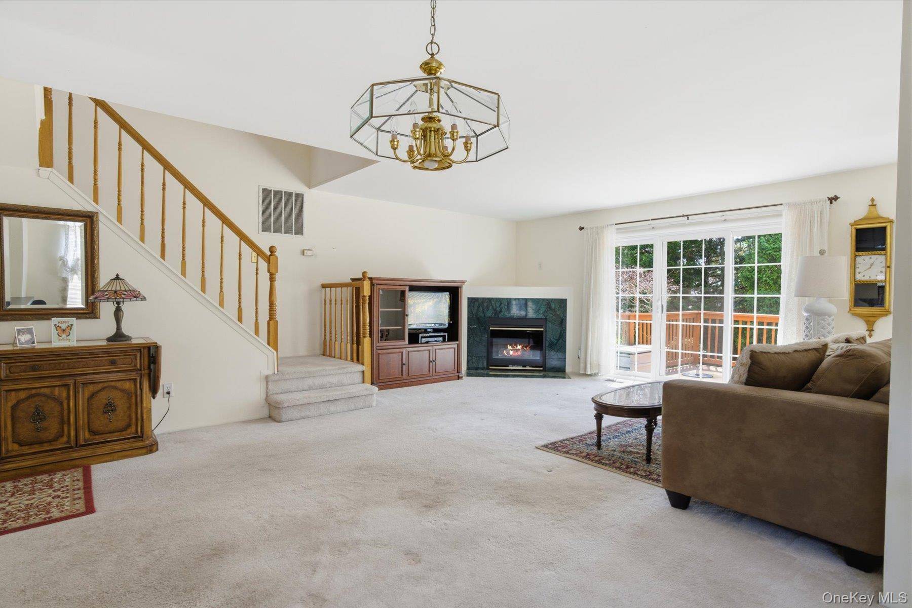 Apartamento com 2 Quartos à Venda em East Islip - Nova Iorque - EUA - 5