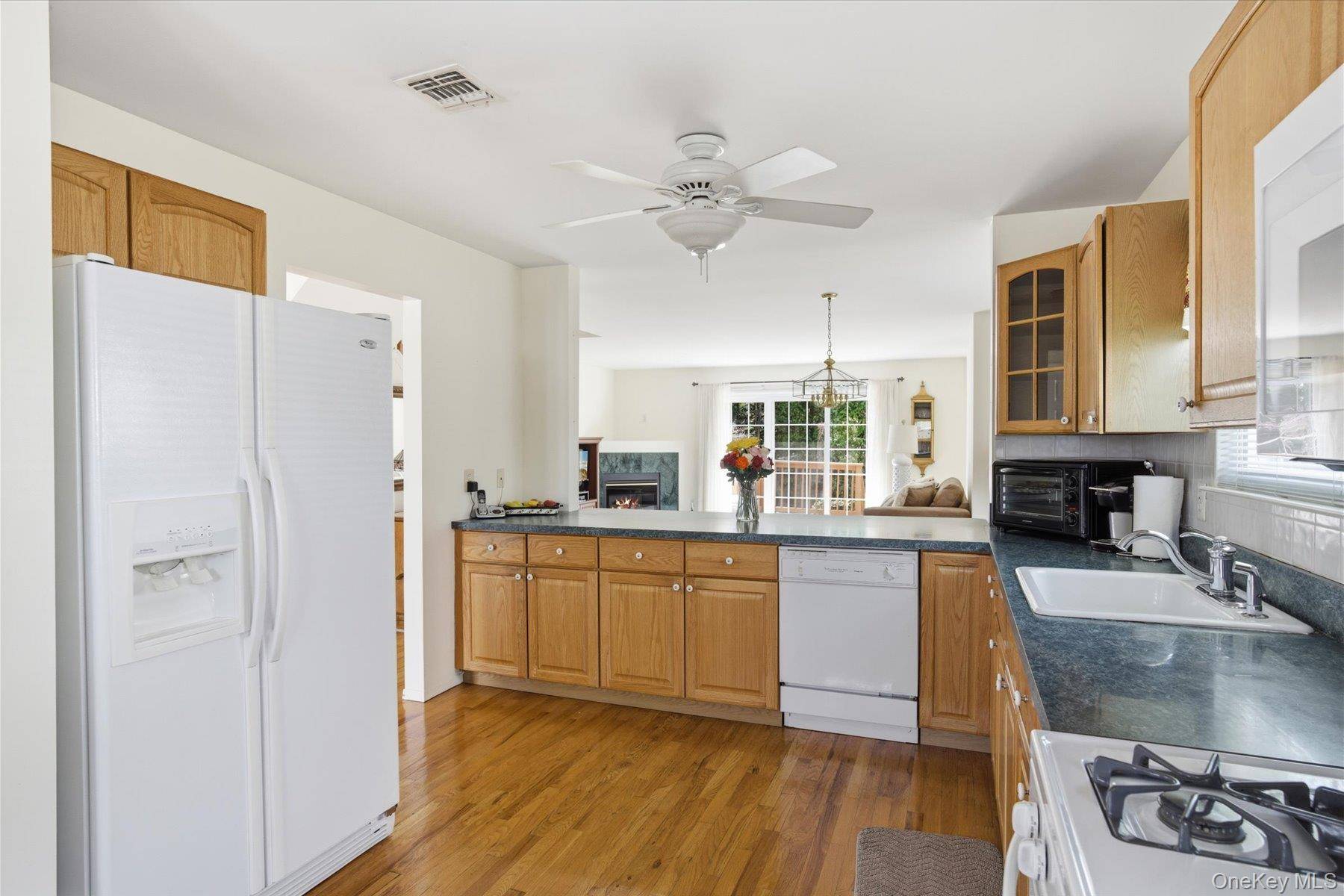 Apartamento com 2 Quartos à Venda em East Islip - Nova Iorque - EUA - 7