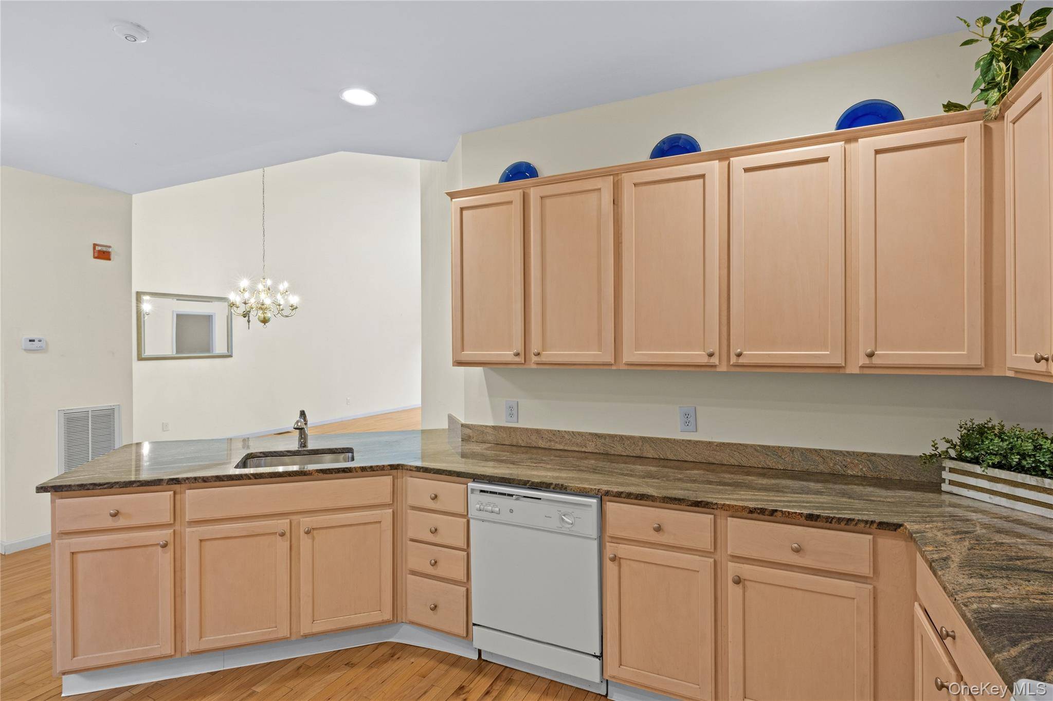 Apartamento com 2 Quartos à Venda em East Setauket - Nova Iorque - EUA - 4