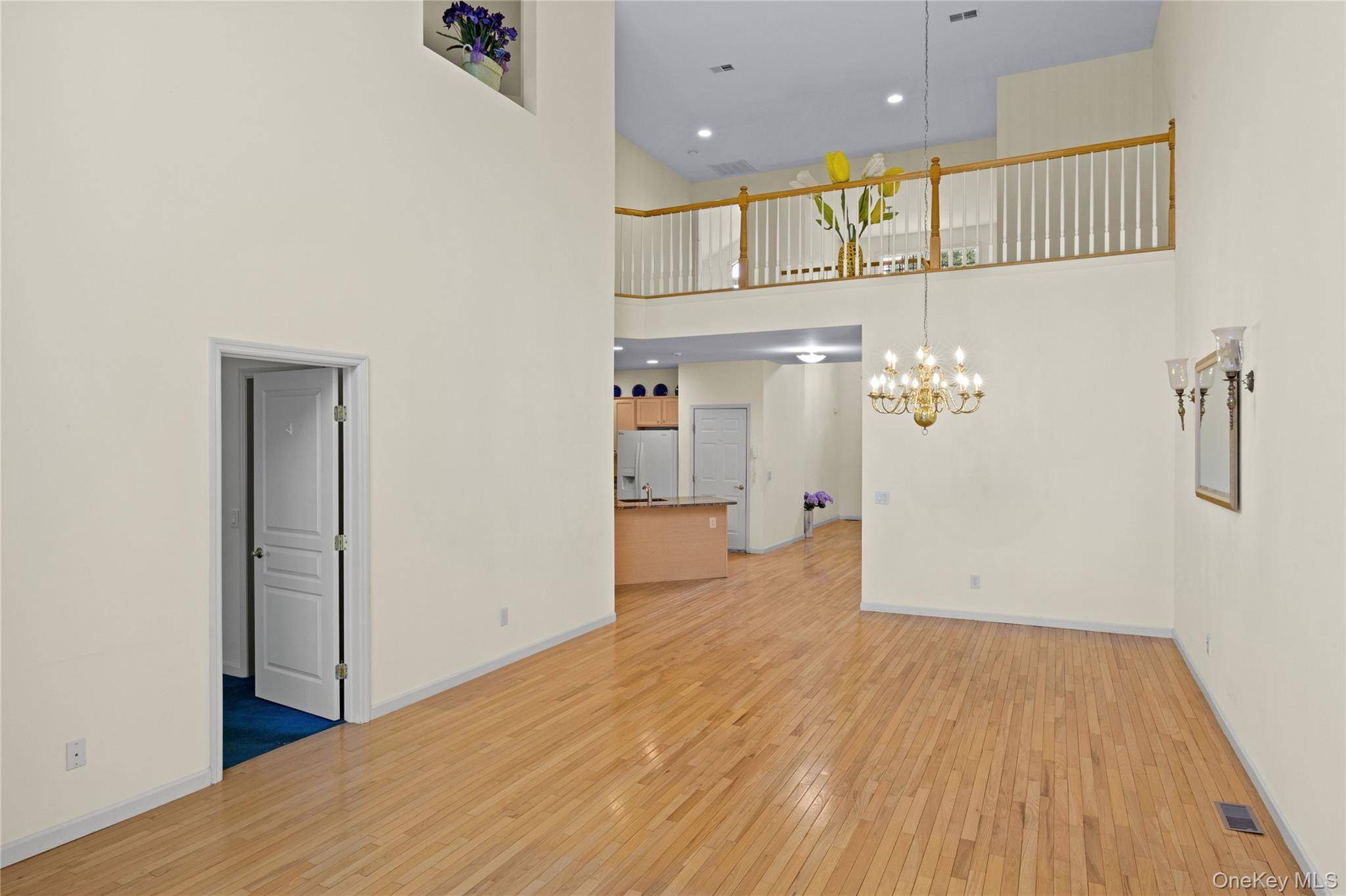 Apartamento com 2 Quartos à Venda em East Setauket - Nova Iorque - EUA - 7