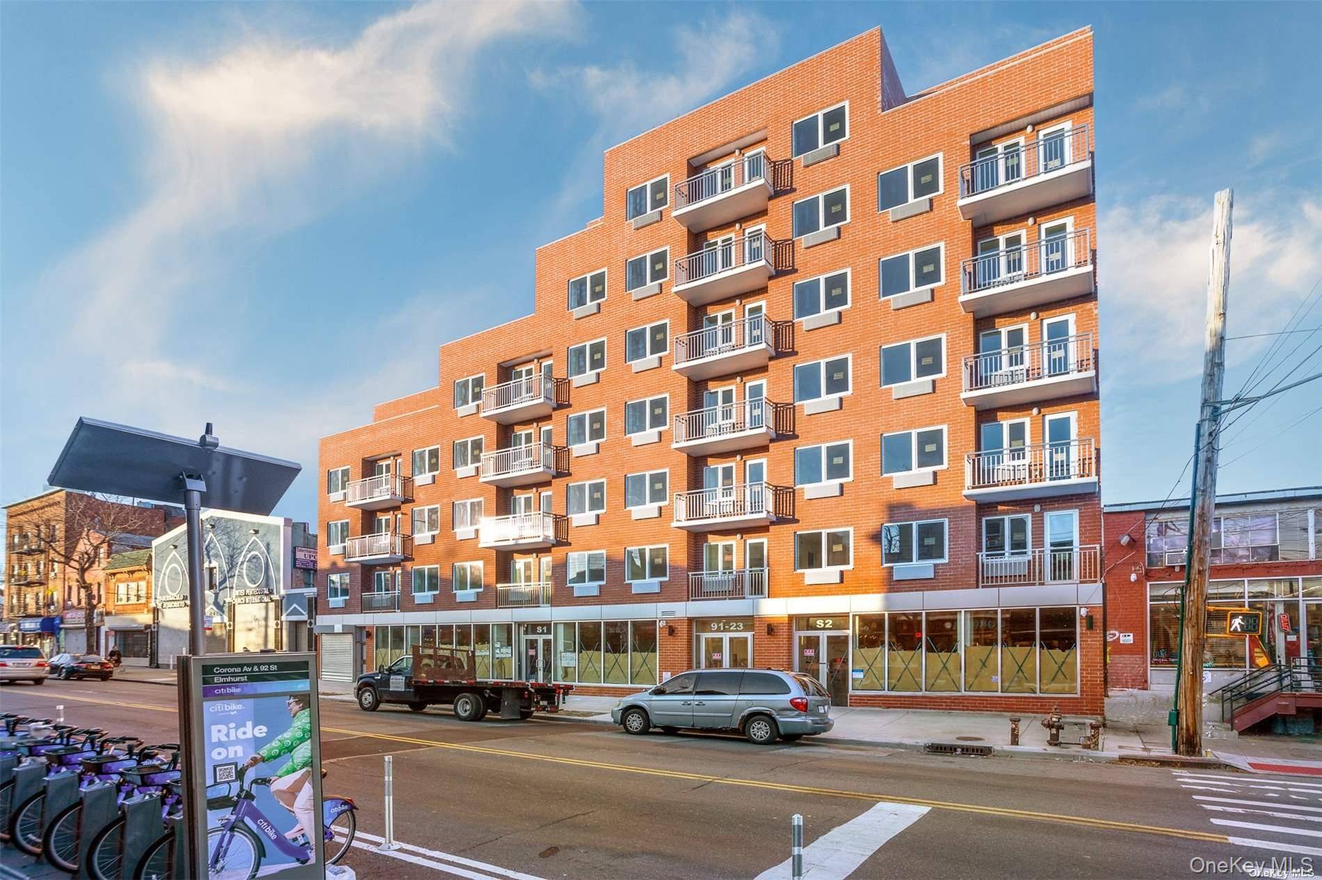 Apartamento de 2 Dormitorios en Venta en Elmhurst - Nueva York - EE. UU. - 2