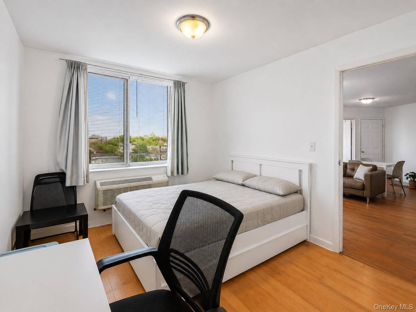 Apartamento com 2 Quartos à Venda em Elmhurst - Nova Iorque - EUA - 6