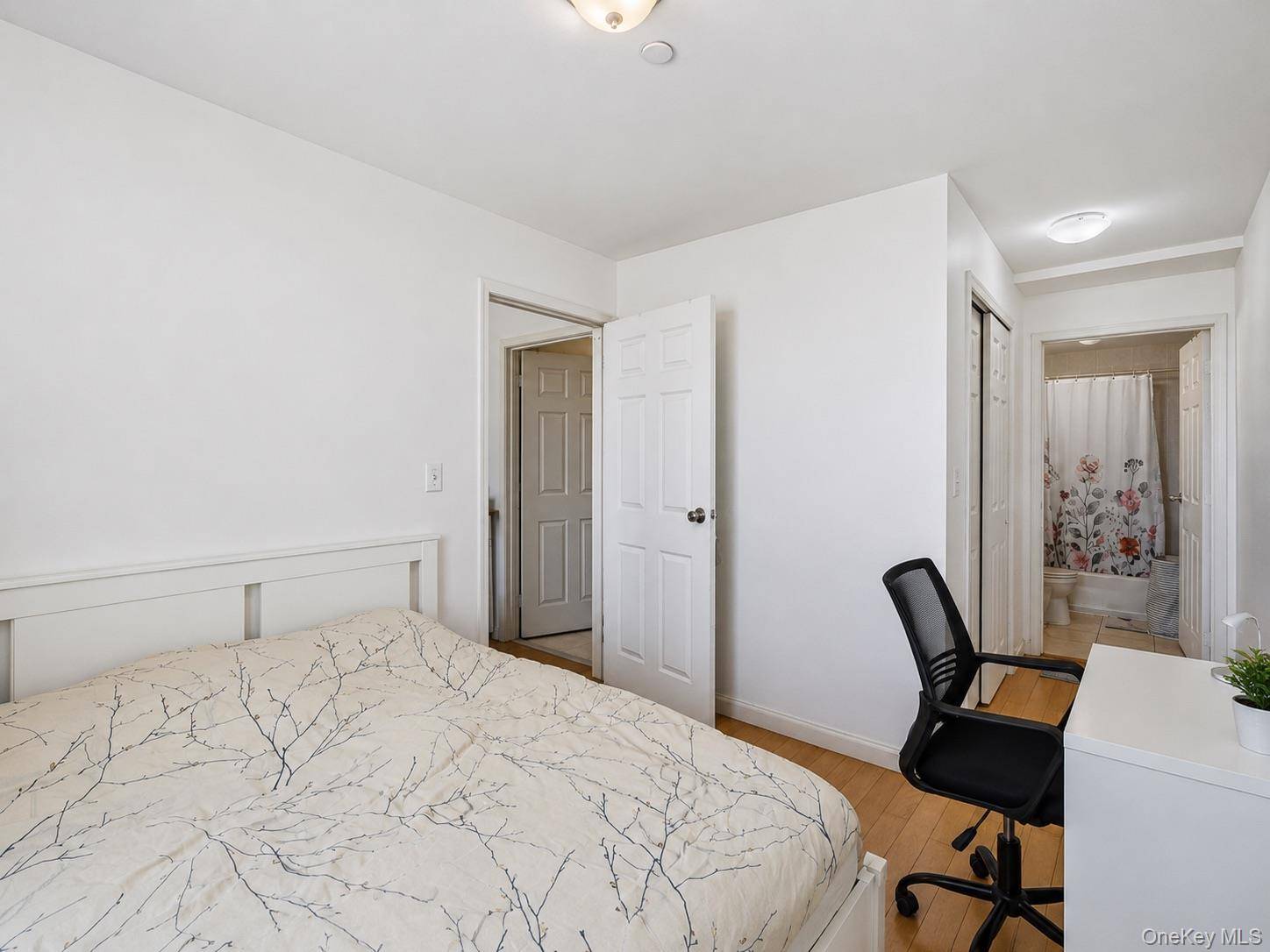 Apartamento com 2 Quartos à Venda em Elmhurst - Nova Iorque - EUA - 7