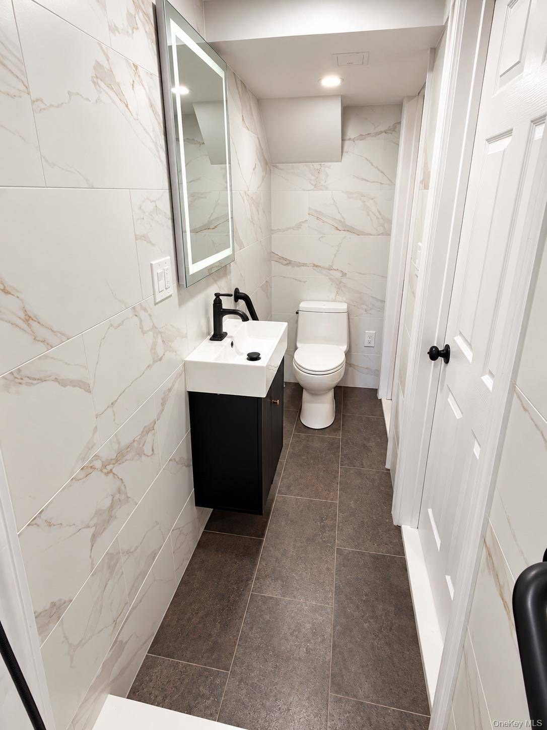 Apartamento com 2 Quartos à Venda em Elmont - Nova Iorque - EUA - 5