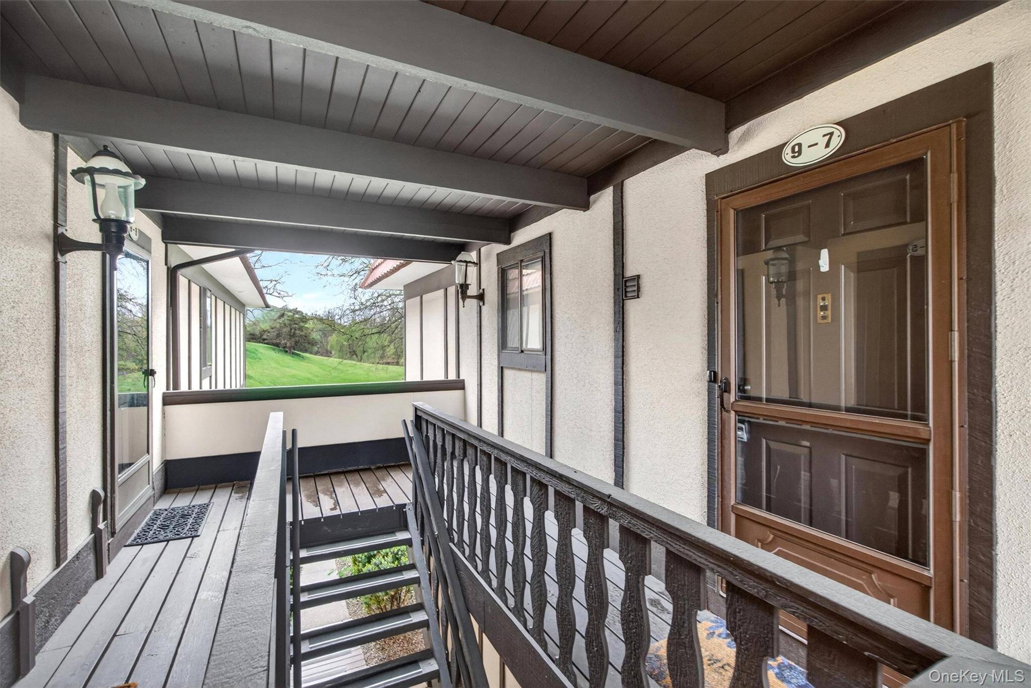 2 Bedroom Home for Sale in Fishkill - New York - USA - 4