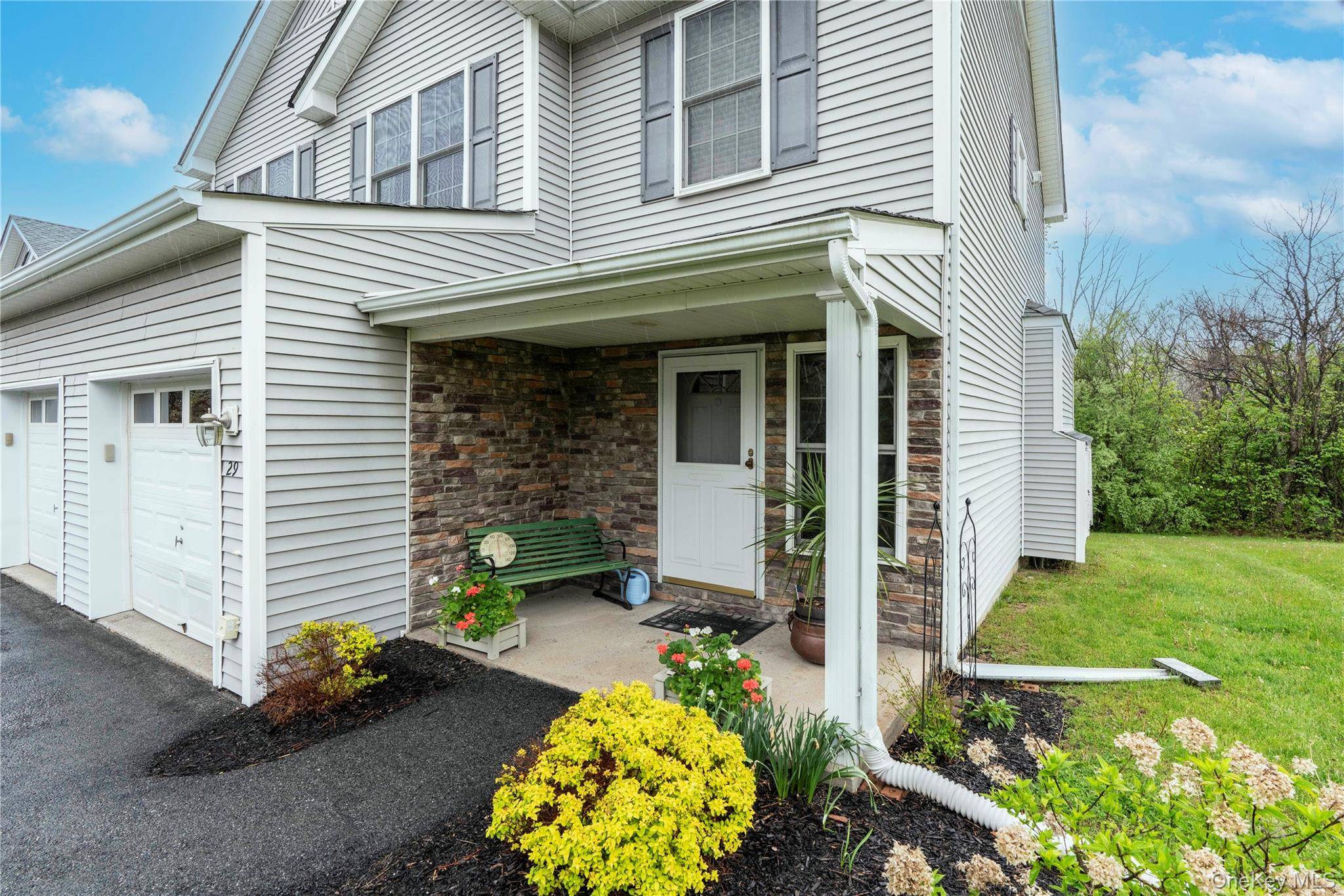 2 Bedroom Home for Sale in Fishkill - New York - USA - 5