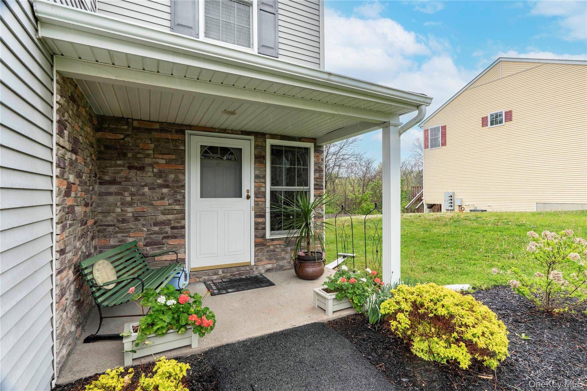 2 Bedroom Home for Sale in Fishkill - New York - USA - 6