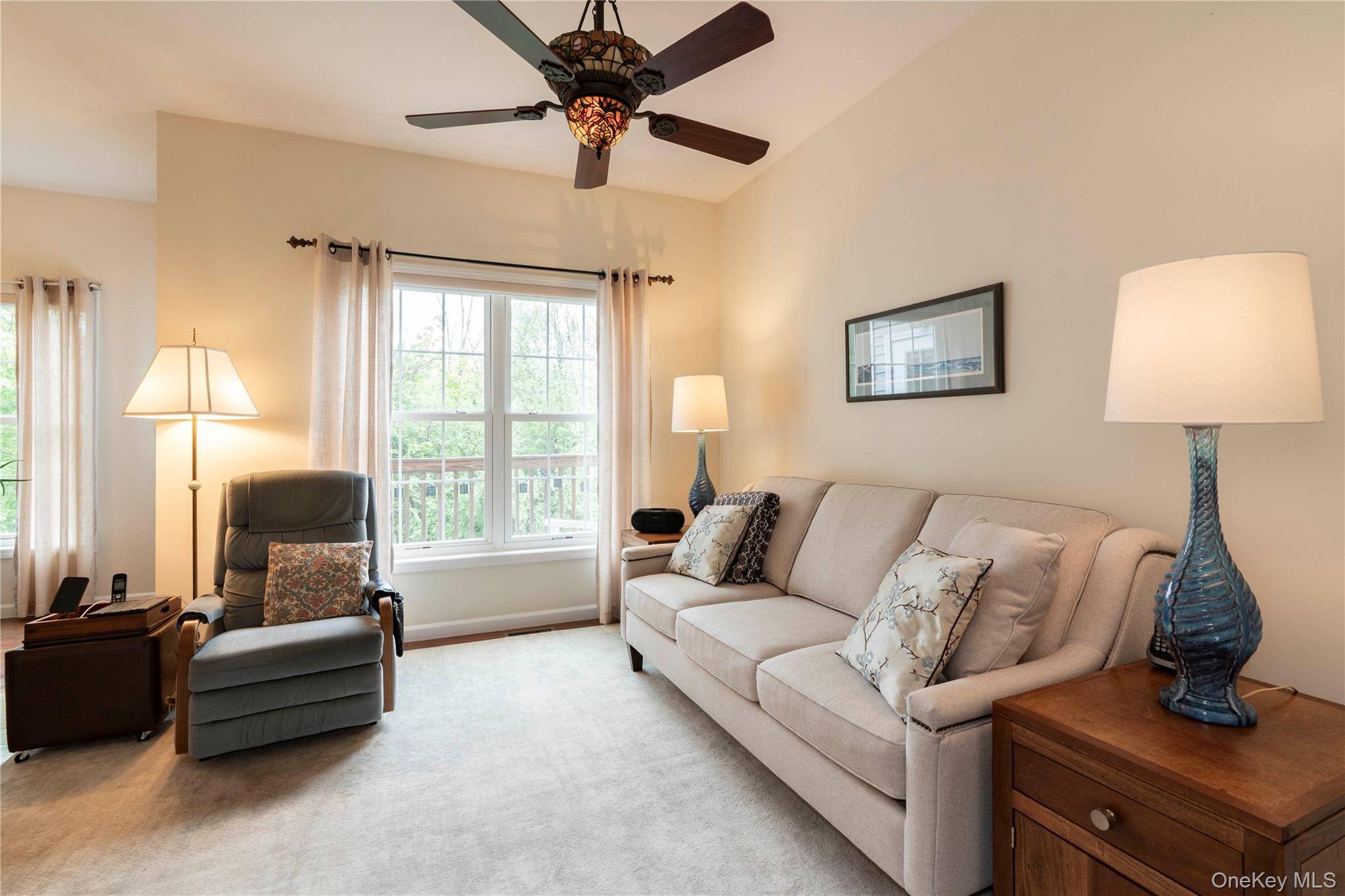 2 Bedroom Home for Sale in Fishkill - New York - USA - 8