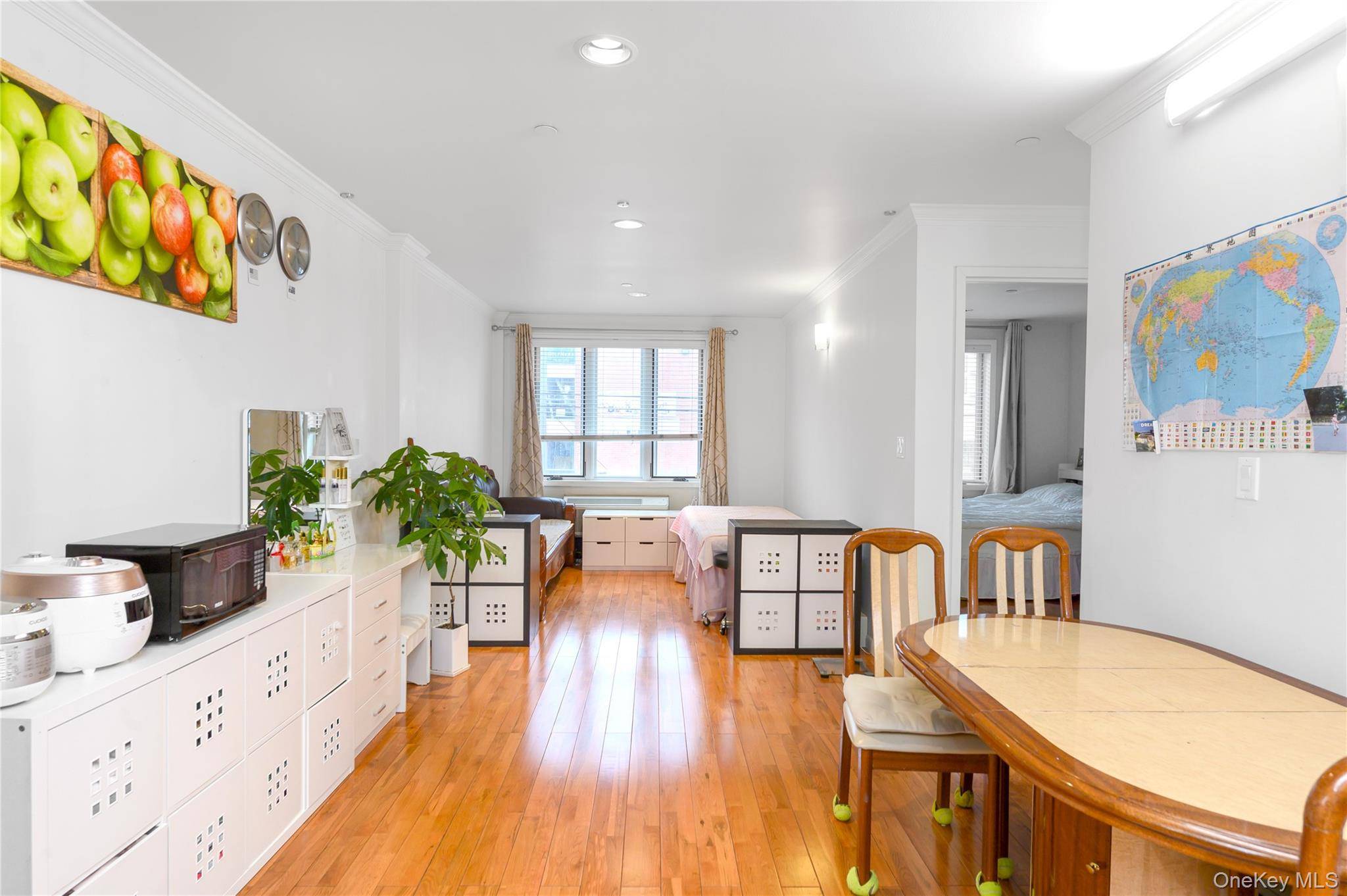 Apartamento de 2 Dormitorios en Venta en Flushing - Nueva York - EE. UU. - 2
