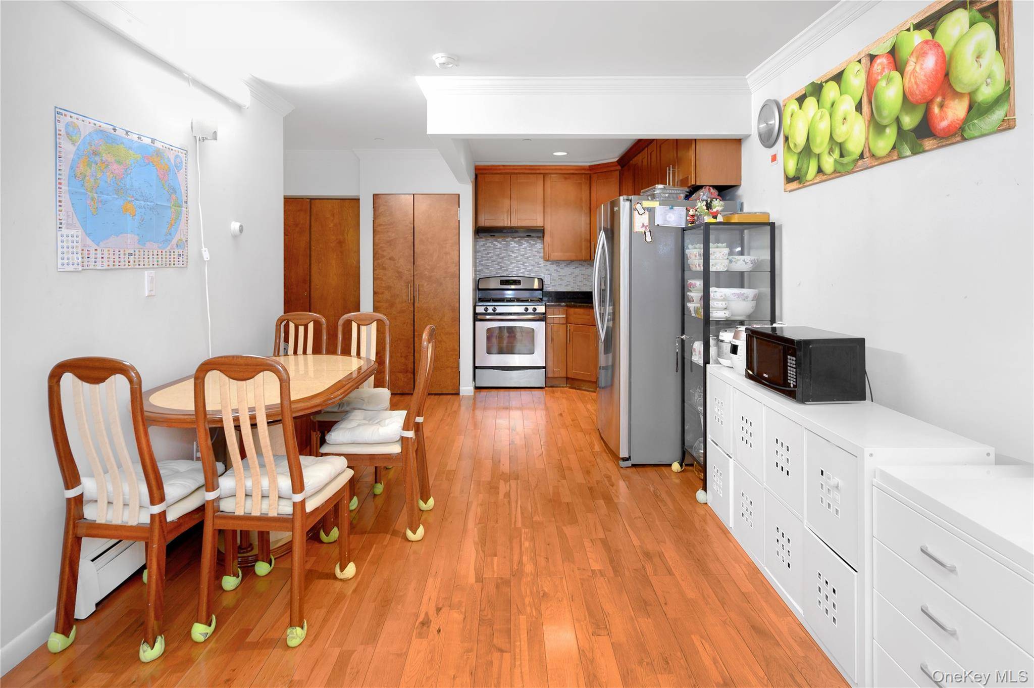 Apartamento de 2 Dormitorios en Venta en Flushing - Nueva York - EE. UU. - 4