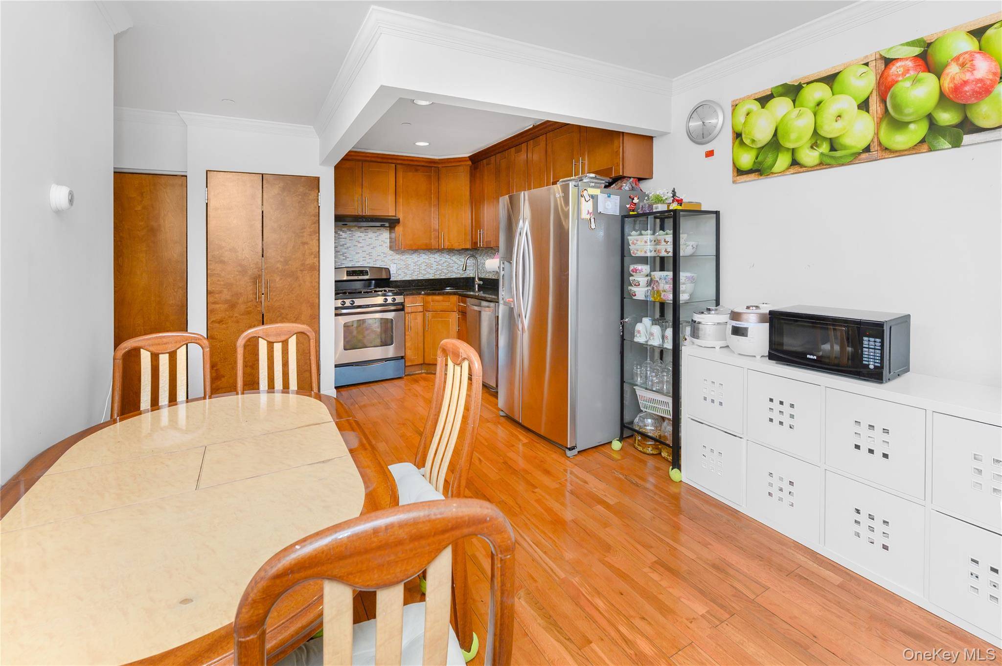 Apartamento de 2 Dormitorios en Venta en Flushing - Nueva York - EE. UU. - 5