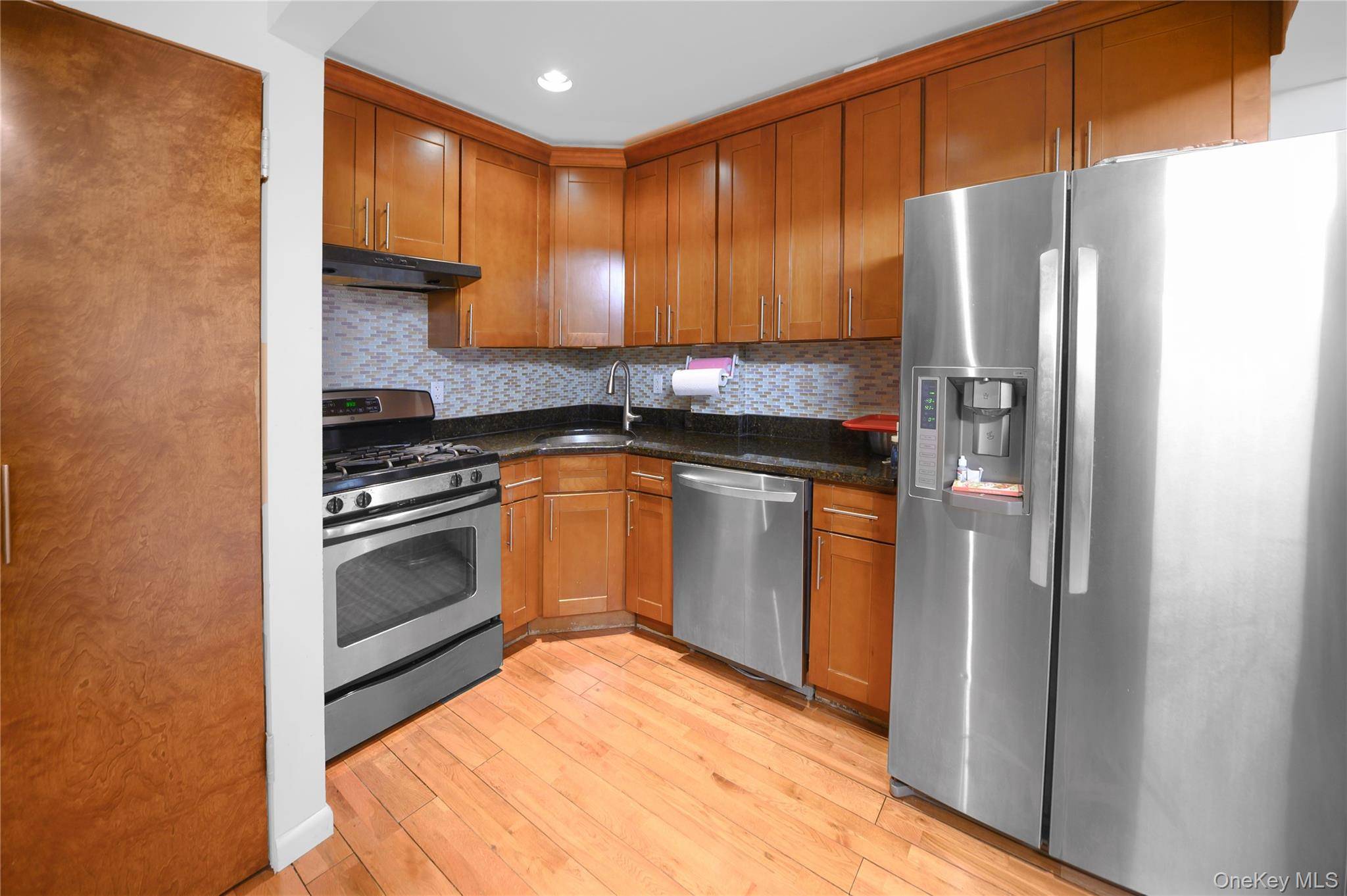 Apartamento de 2 Dormitorios en Venta en Flushing - Nueva York - EE. UU. - 6