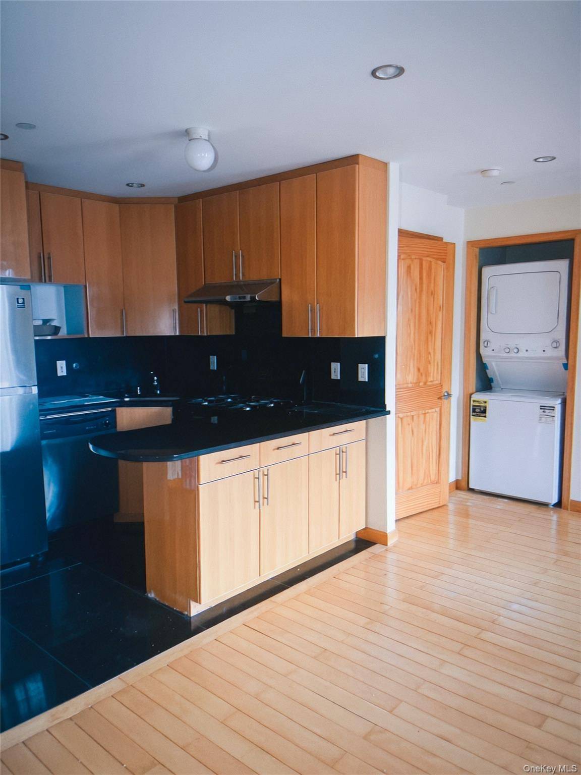 Apartamento com 2 Quartos à Venda em Flushing - Nova Iorque - EUA - 2