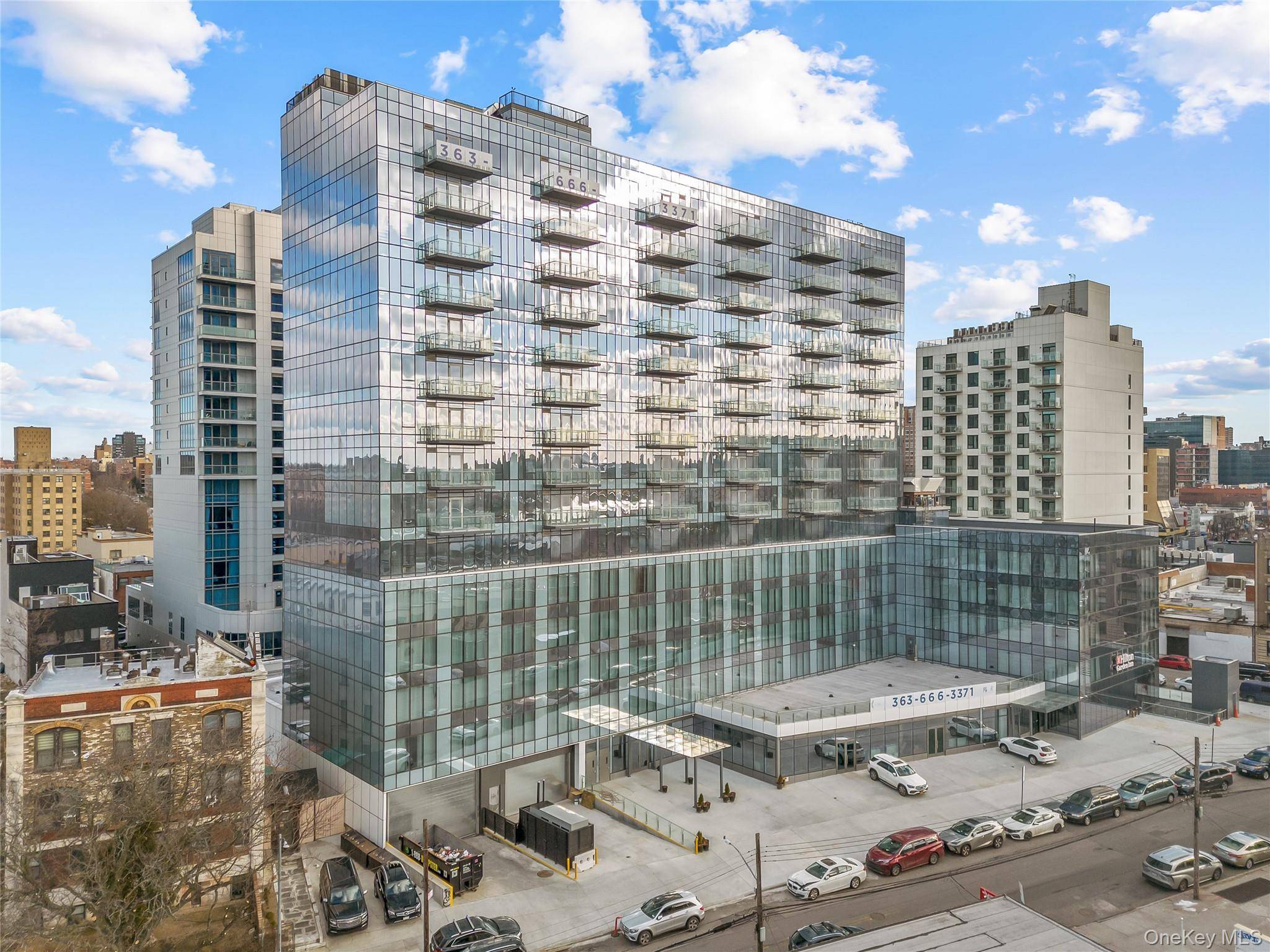 Apartamento com 2 Quartos à Venda em Flushing - Nova Iorque - EUA - 1