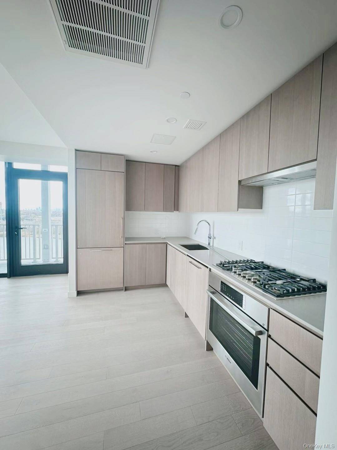 Apartamento com 2 Quartos à Venda em Flushing - Nova Iorque - EUA - 4