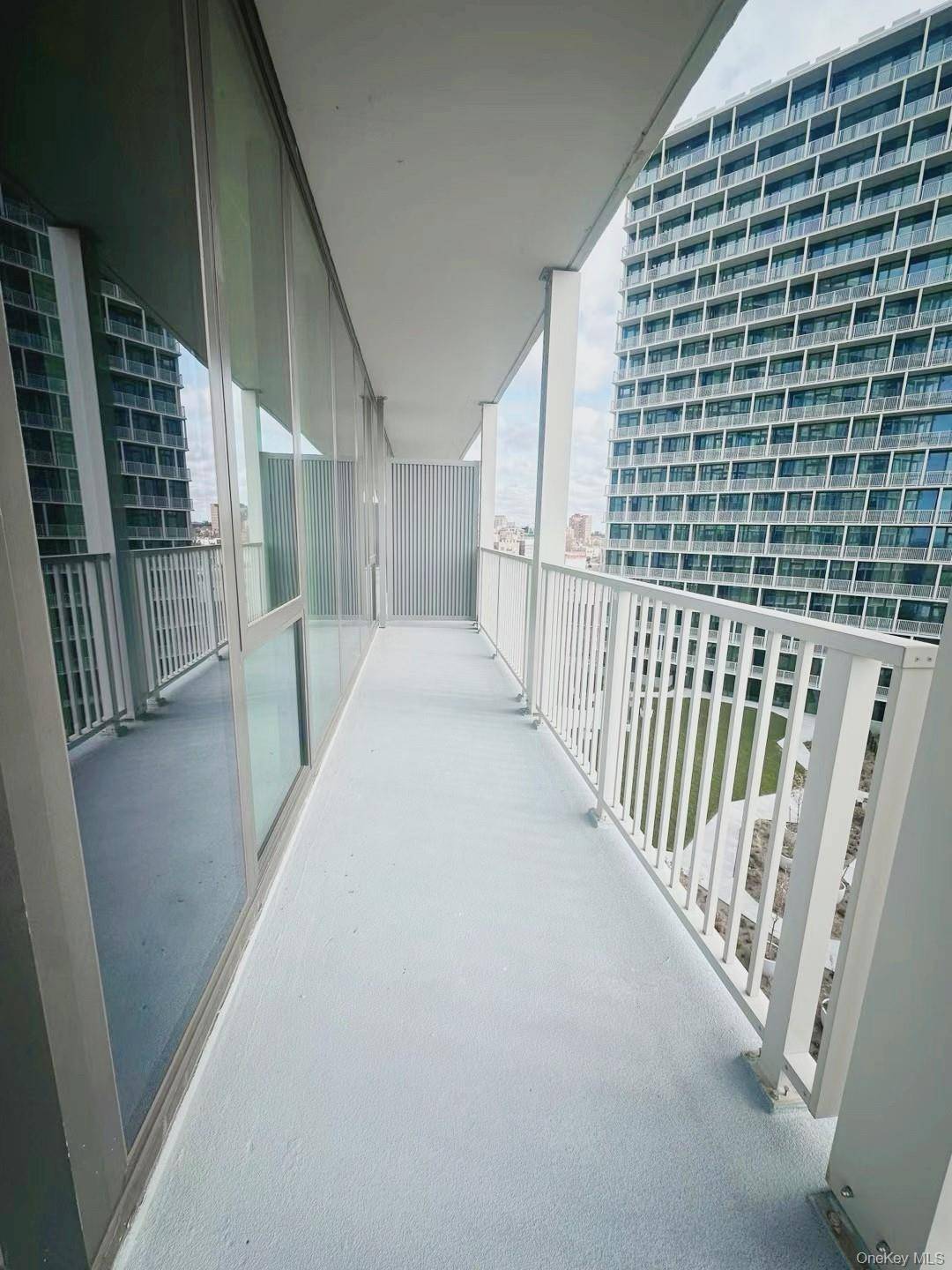 Apartamento com 2 Quartos à Venda em Flushing - Nova Iorque - EUA - 7