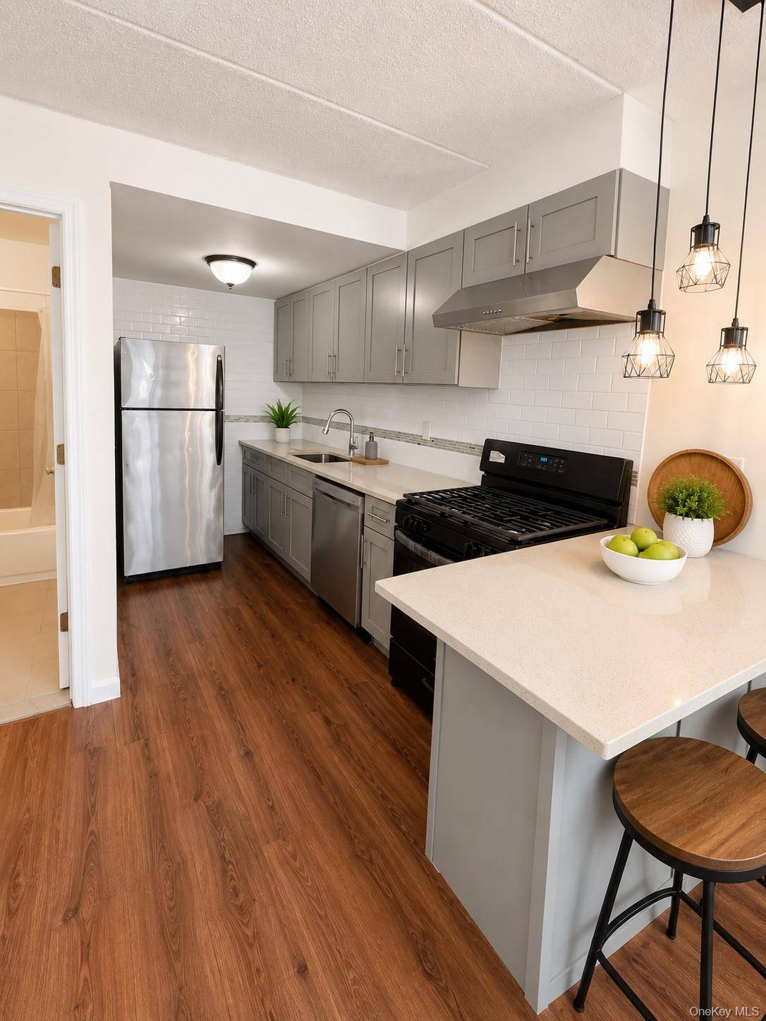 Apartamento de 2 Dormitorios en Venta en Flushing - Nueva York - EE. UU. - 2