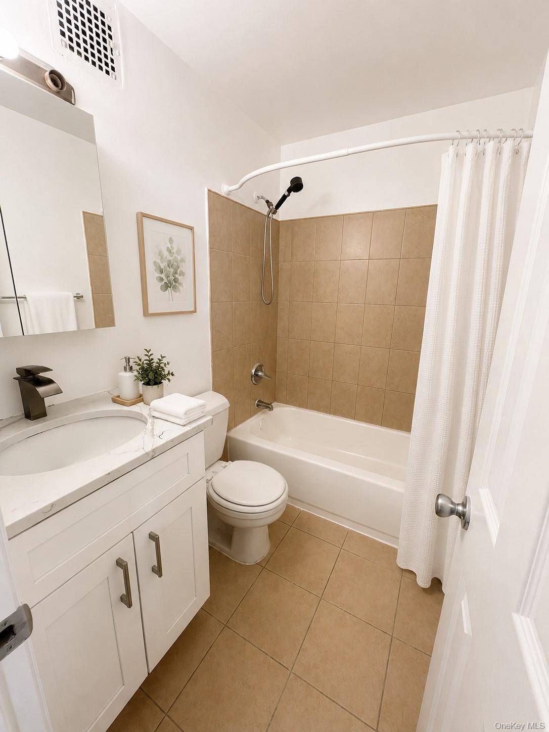 Apartamento de 2 Dormitorios en Venta en Flushing - Nueva York - EE. UU. - 6