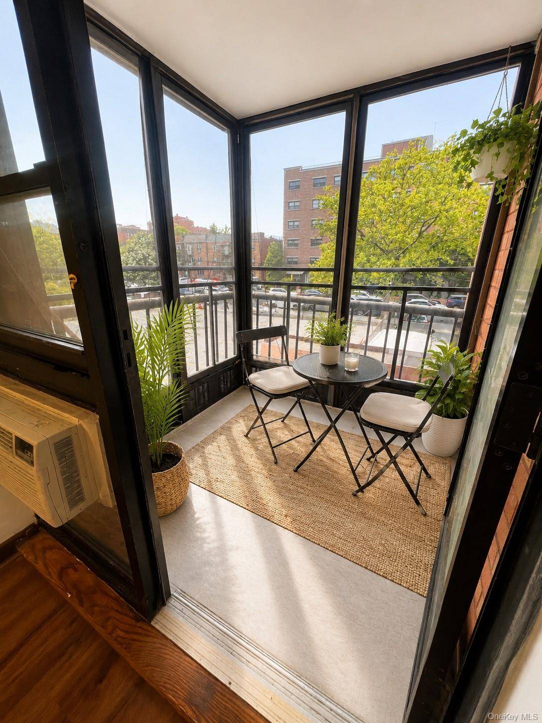 Apartamento de 2 Dormitorios en Venta en Flushing - Nueva York - EE. UU. - 8