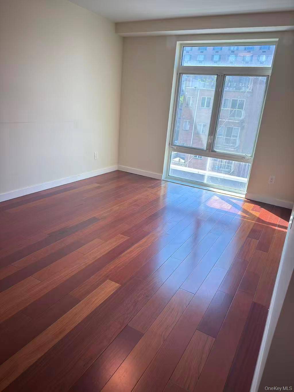 Apartamento com 2 Quartos à Venda em Flushing - Nova Iorque - EUA - 8