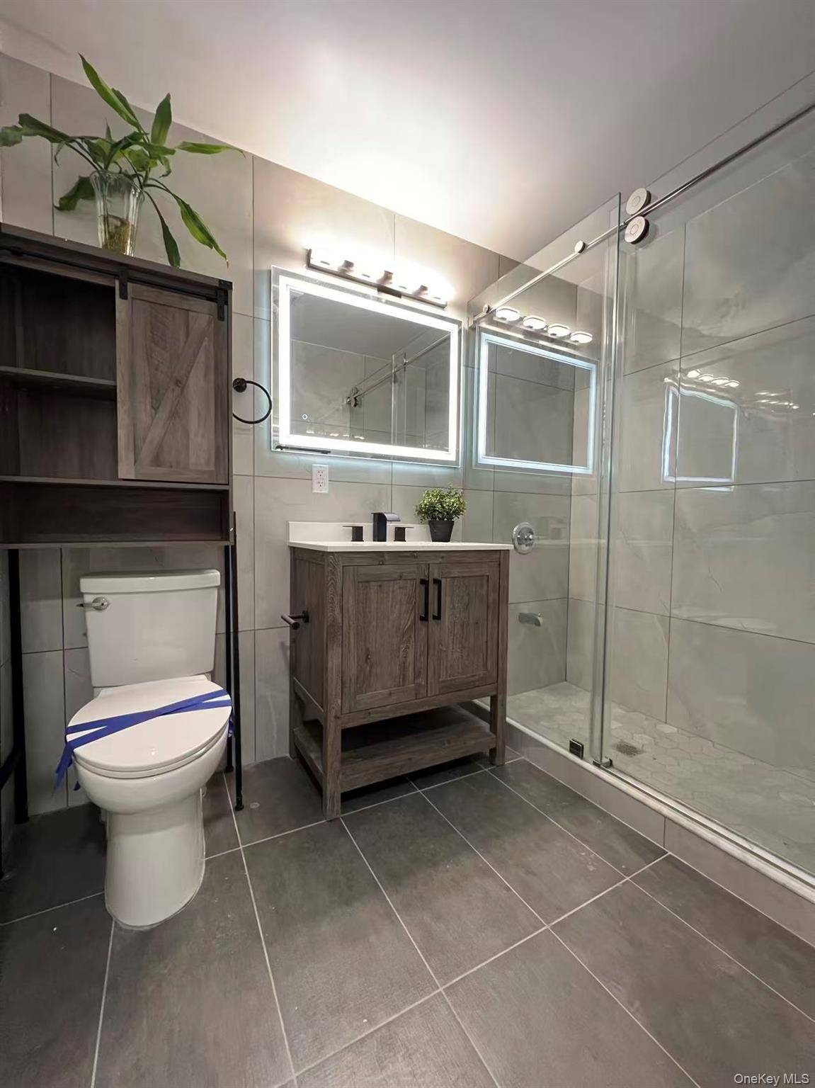 Apartamento de 2 Dormitorios en Venta en Flushing - Nueva York - EE. UU. - 4
