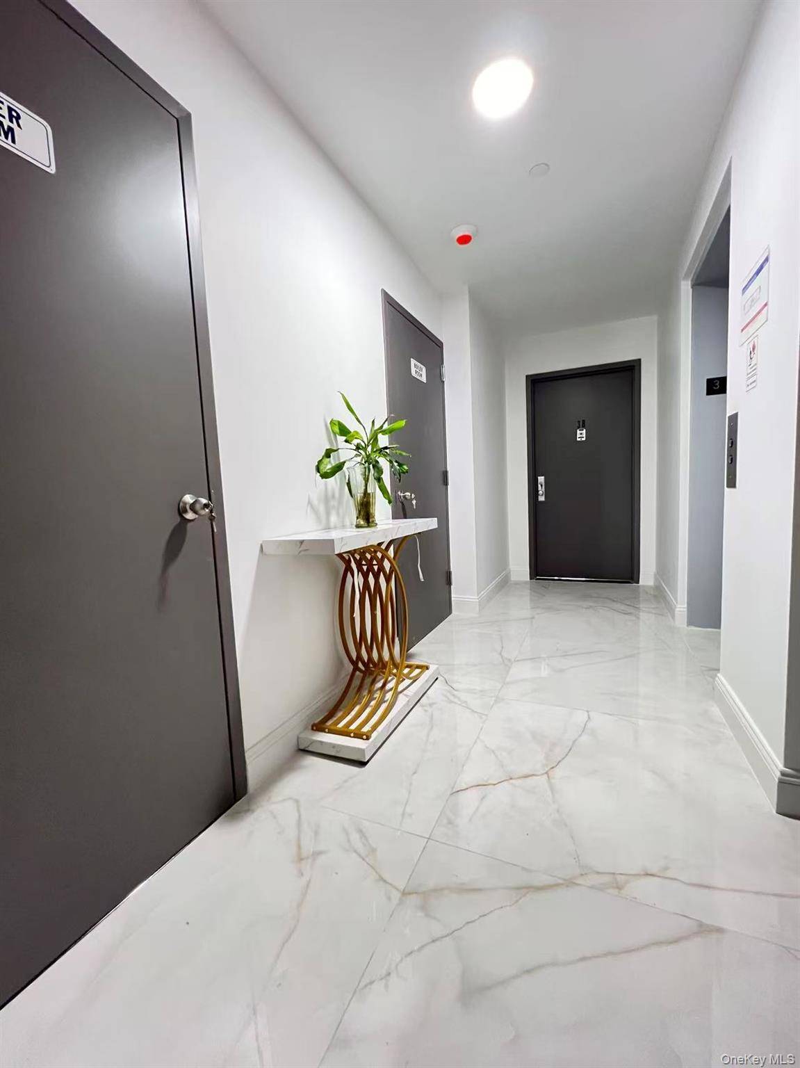 Apartamento de 2 Dormitorios en Venta en Flushing - Nueva York - EE. UU. - 7