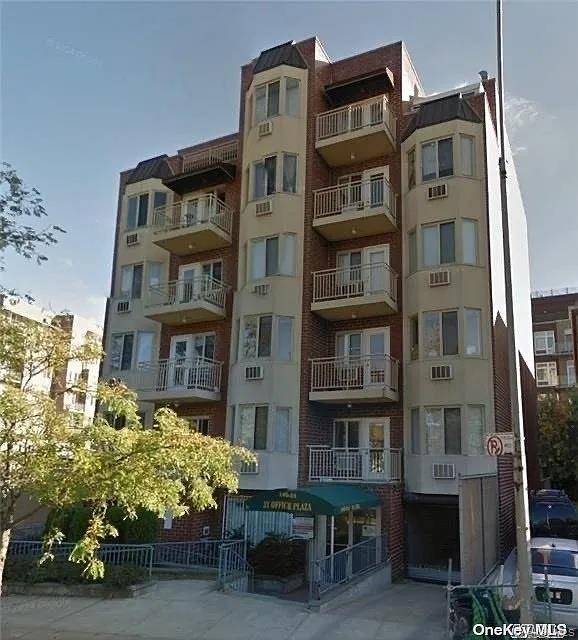 Apartamento com 2 Quartos à Venda em Flushing - Nova Iorque - EUA - 1