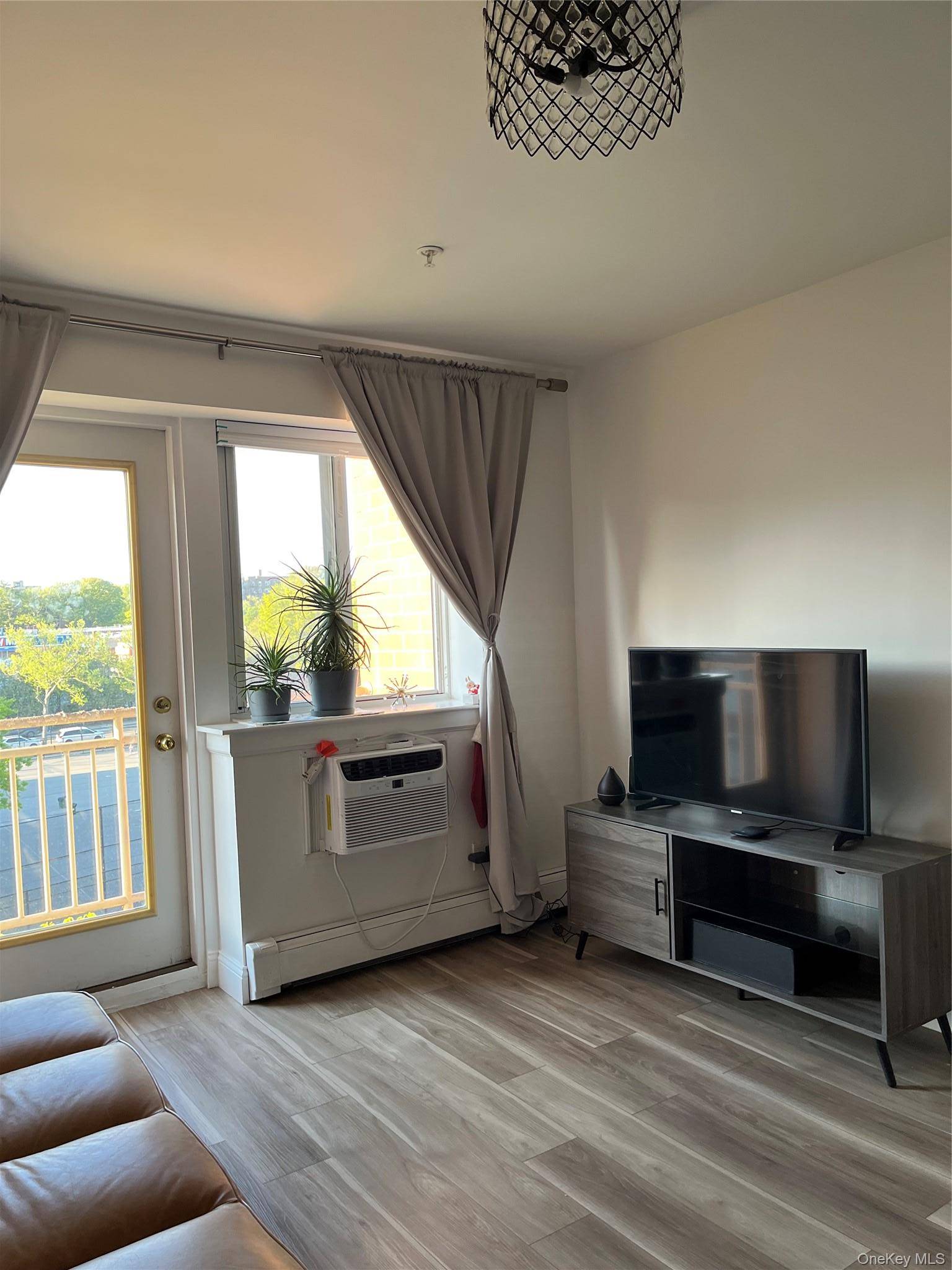 Apartamento com 2 Quartos à Venda em Flushing - Nova Iorque - EUA - 3