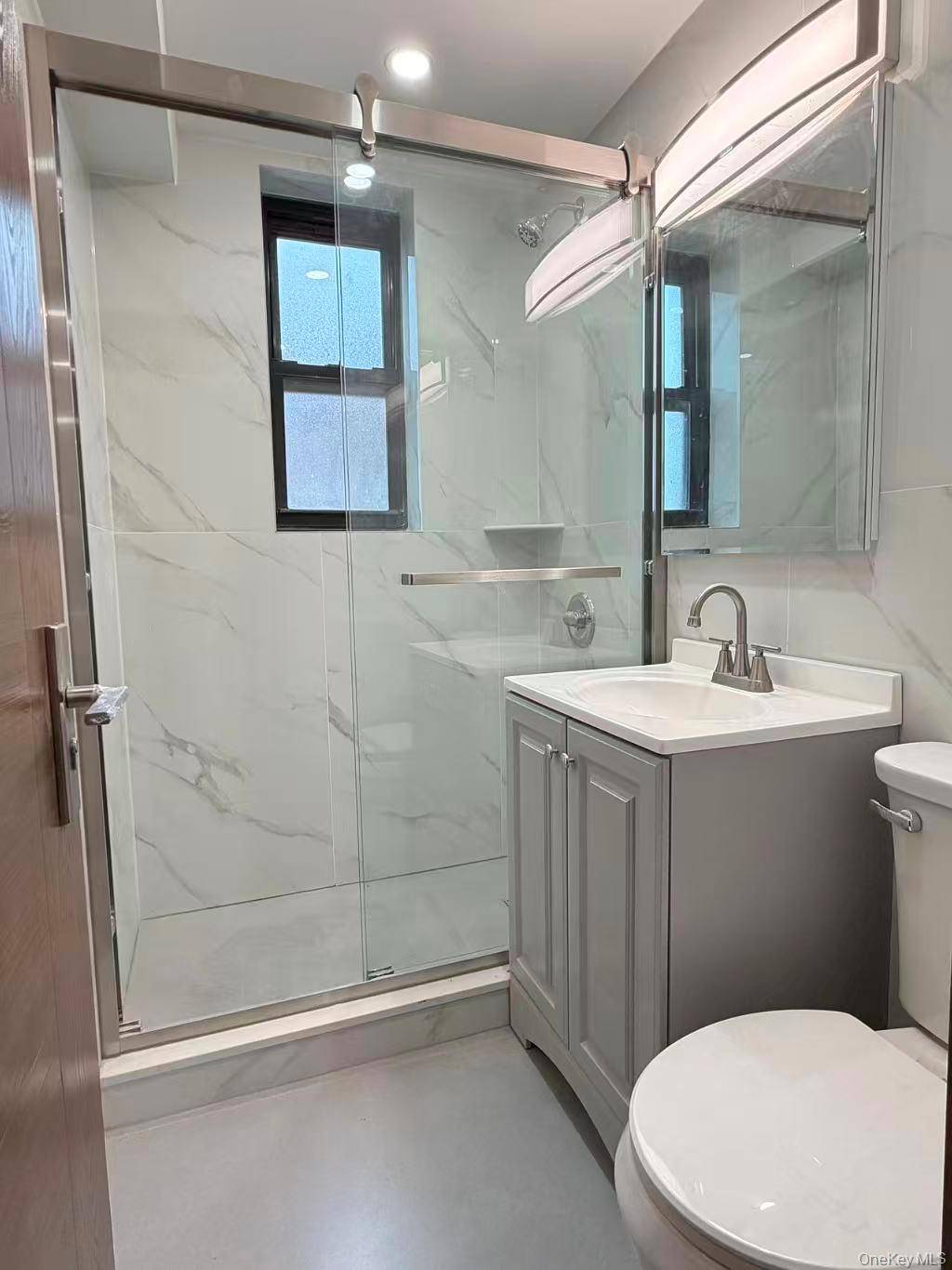 Apartamento com 2 Quartos à Venda em Flushing - Nova Iorque - EUA - 8