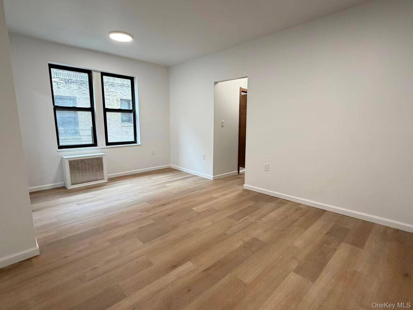 Apartamento de 2 Dormitorios en Venta en Flushing - Nueva York - EE. UU. - 1