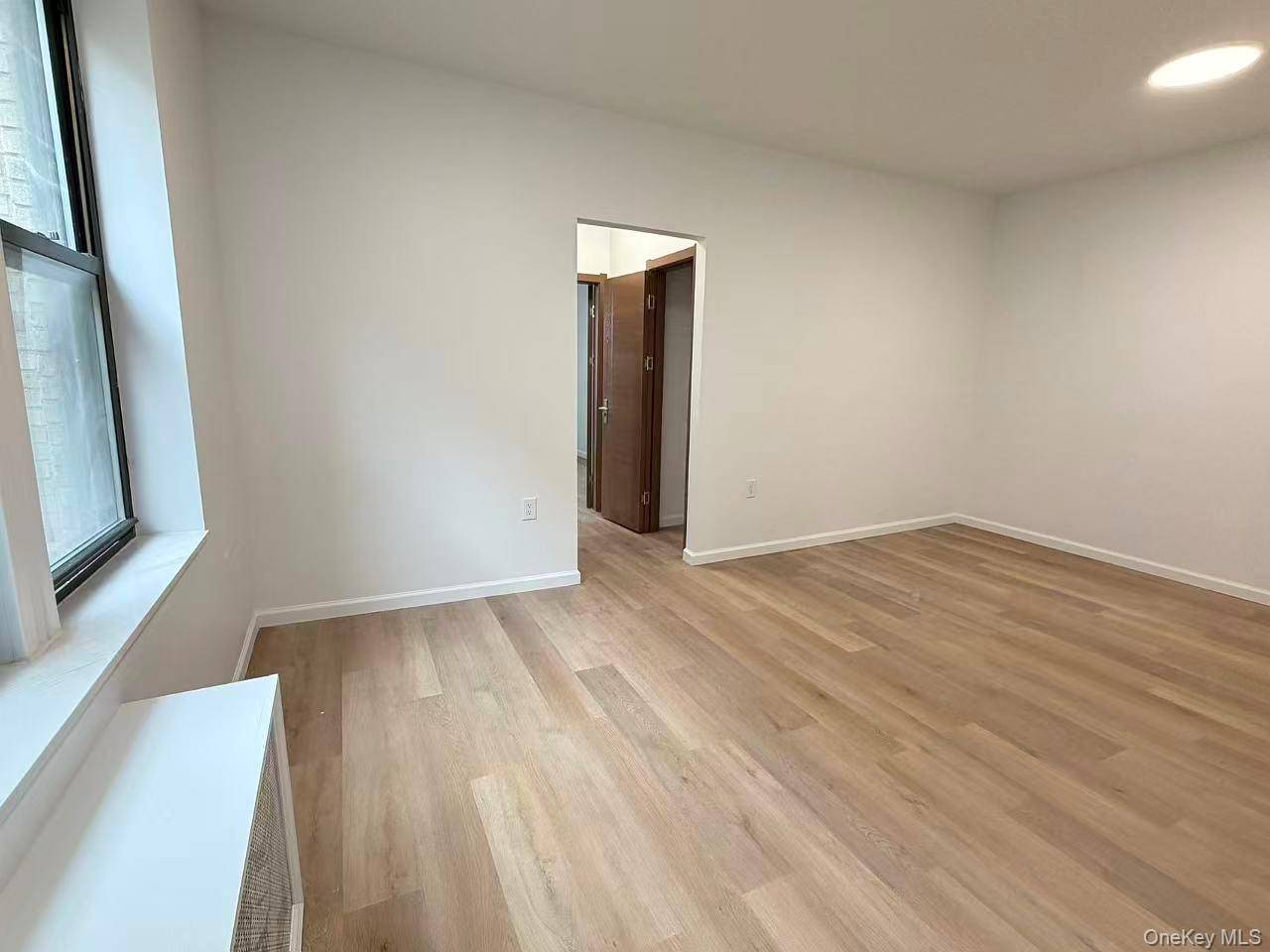 Apartamento de 2 Dormitorios en Venta en Flushing - Nueva York - EE. UU. - 3