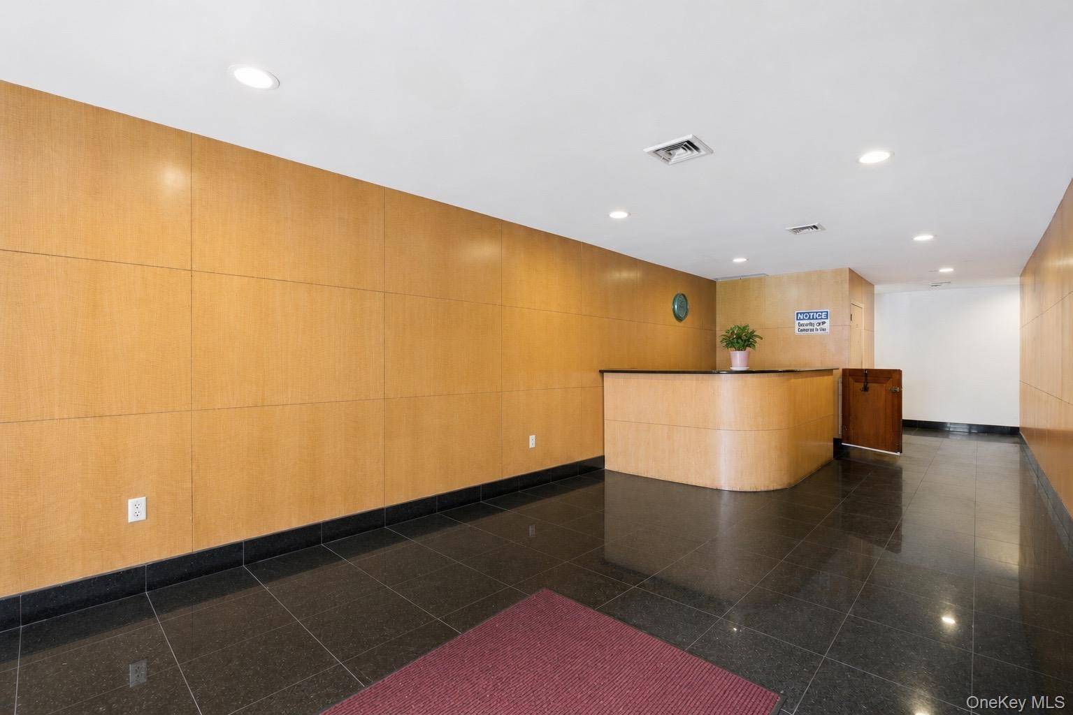 Apartamento de 2 Dormitorios en Venta en Flushing - Nueva York - EE. UU. - 6