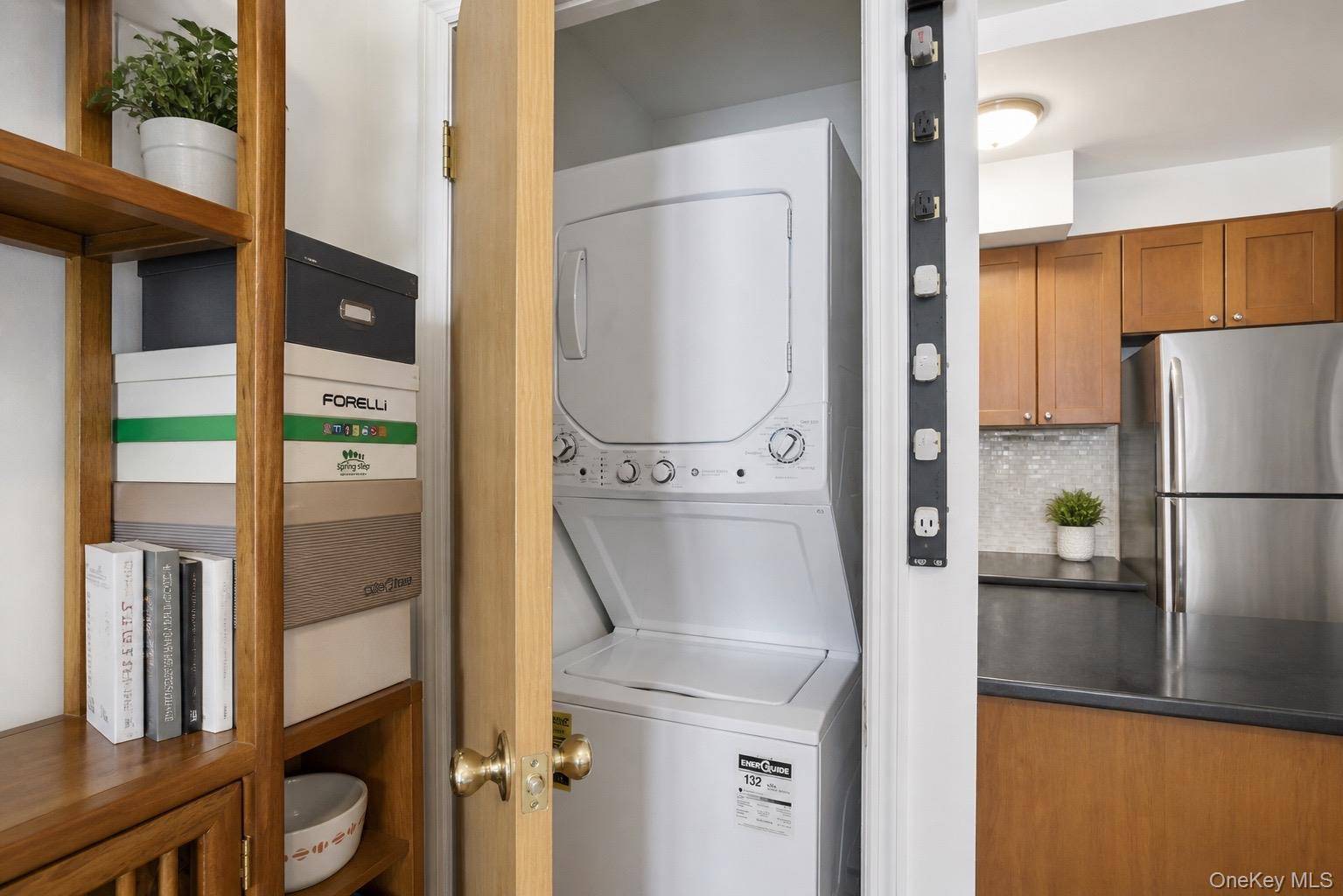 Apartamento de 2 Dormitorios en Venta en Flushing - Nueva York - EE. UU. - 8