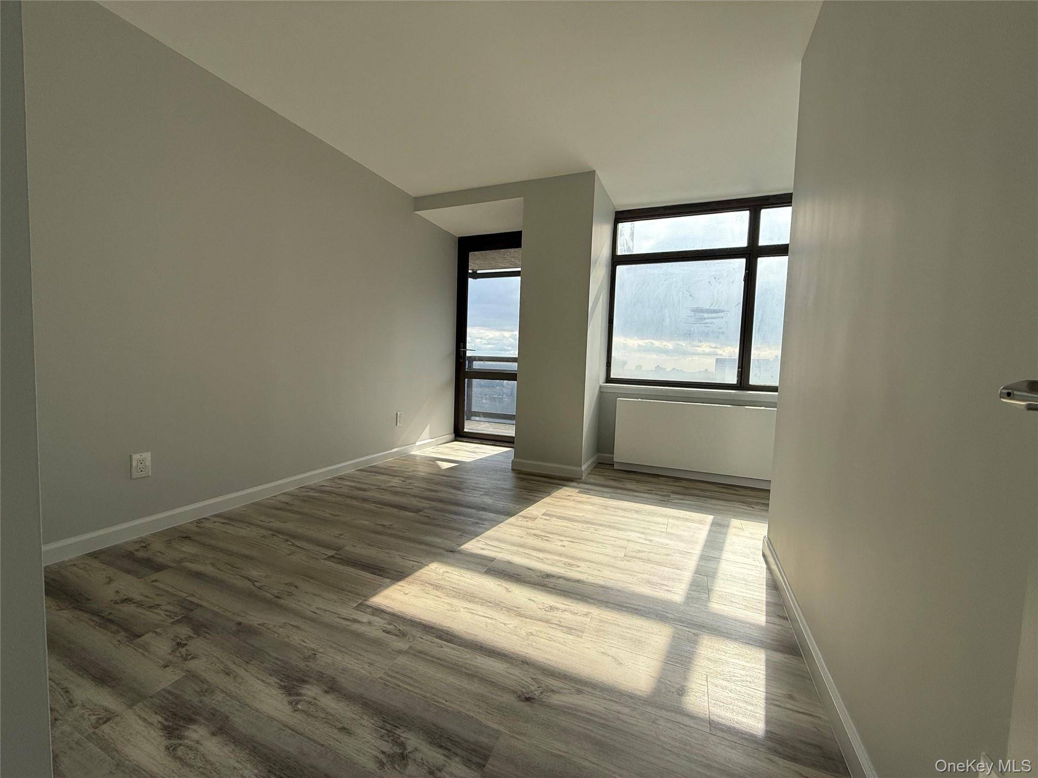 Apartamento de 2 Dormitorios en Venta en Forest Hills - Nueva York - EE. UU. - 6