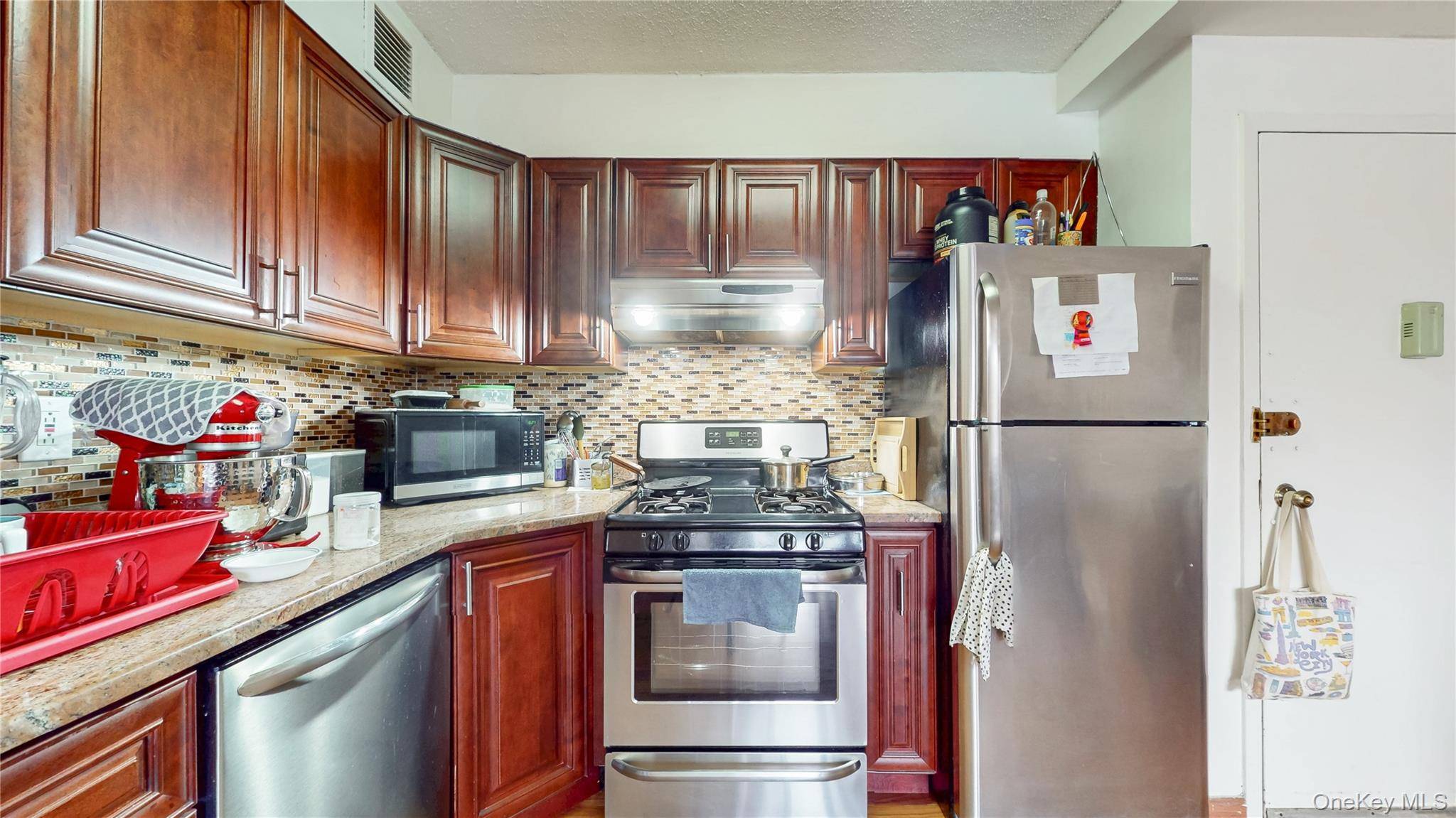 Apartamento de 2 Dormitorios en Venta en Forest Hills - Nueva York - EE. UU. - 5