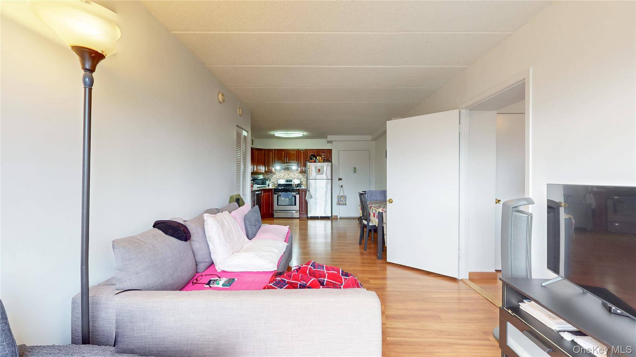 Apartamento de 2 Dormitorios en Venta en Forest Hills - Nueva York - EE. UU. - 7