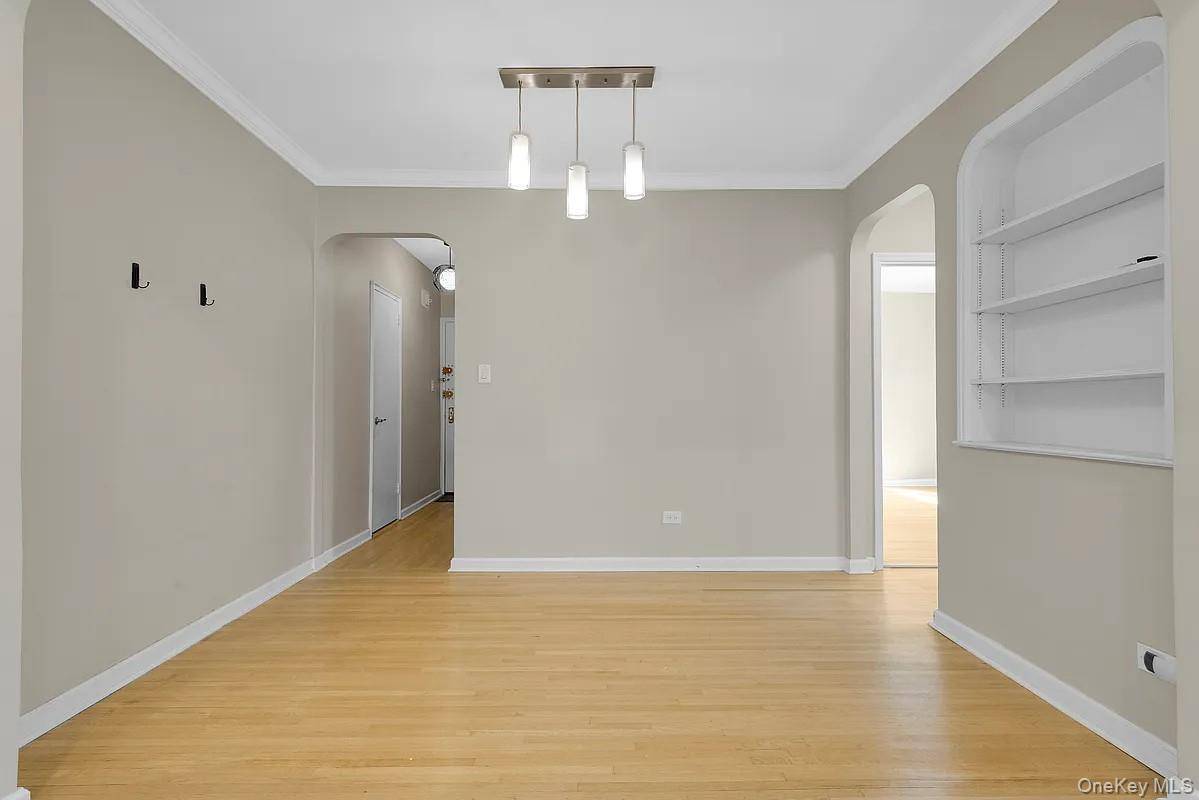 Apartamento de 2 Dormitorios en Venta en Forest Hills - Nueva York - EE. UU. - 5
