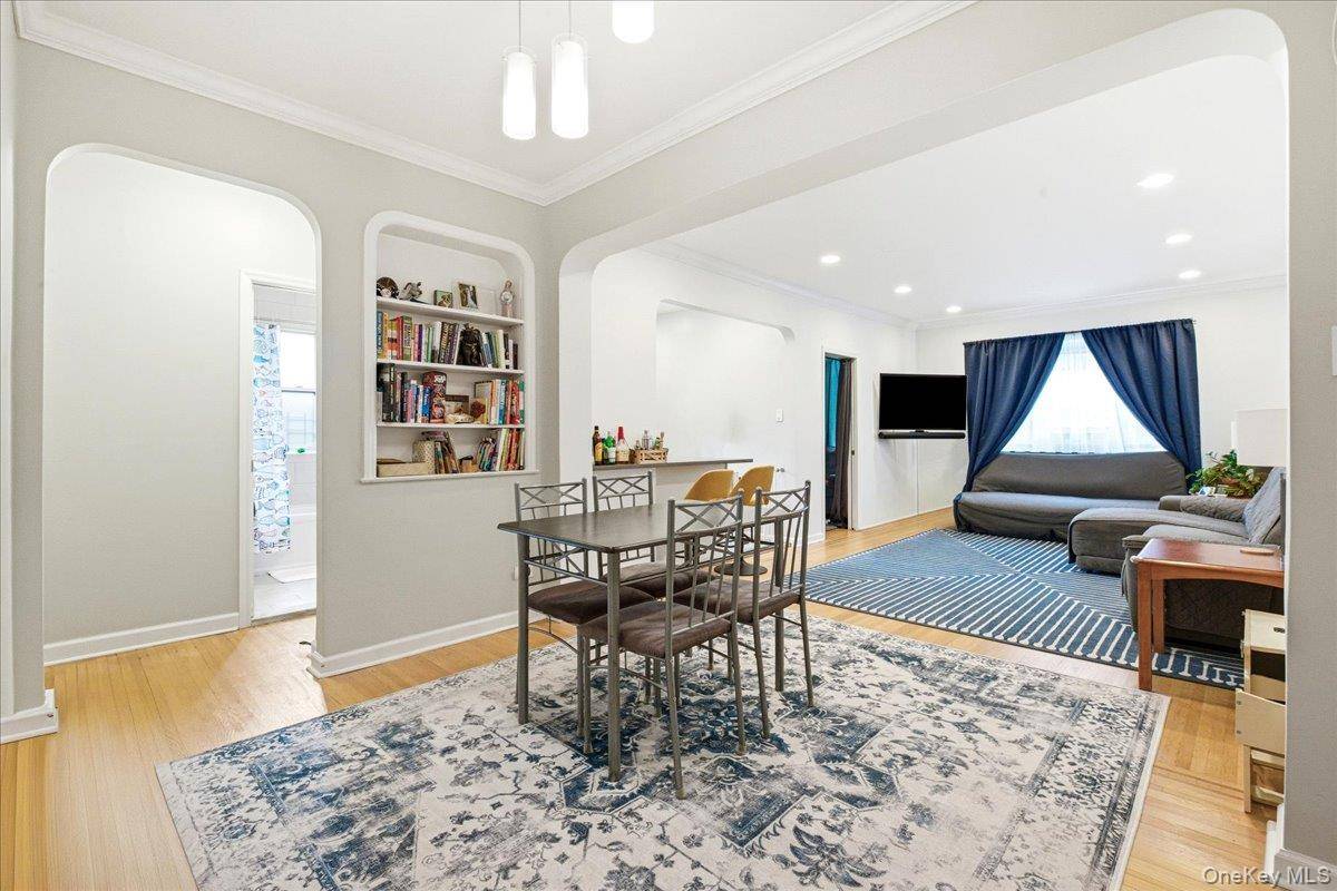 Apartamento de 2 Dormitorios en Venta en Forest Hills - Nueva York - EE. UU. - 8