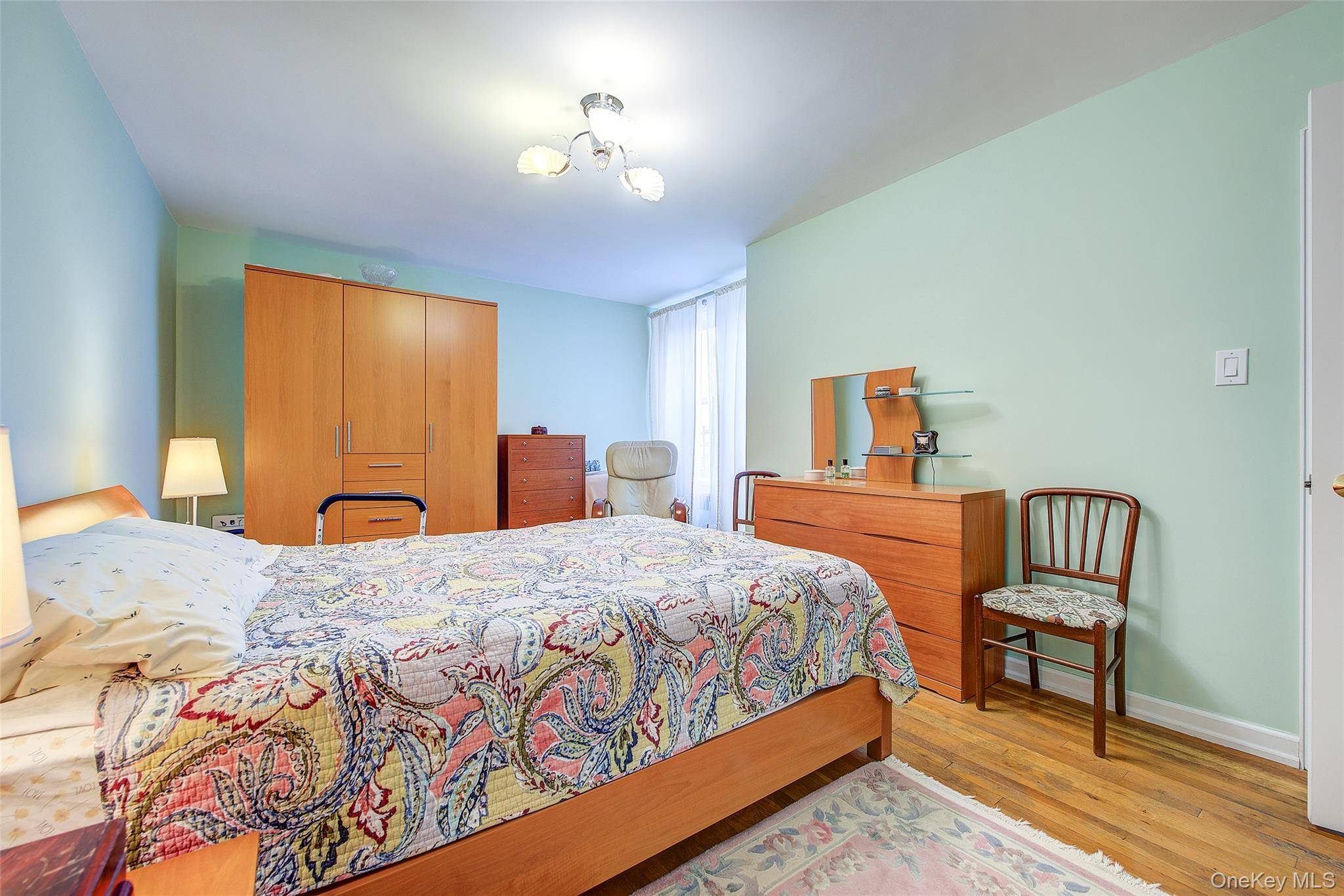 Apartamento de 2 Dormitorios en Venta en Forest Hills - Nueva York - EE. UU. - 6