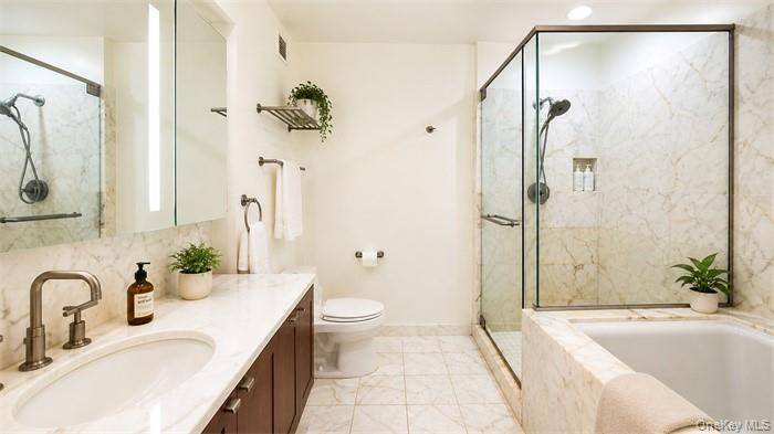 Apartamento com 2 Quartos à Venda em Forest Hills - Nova Iorque - EUA - 8