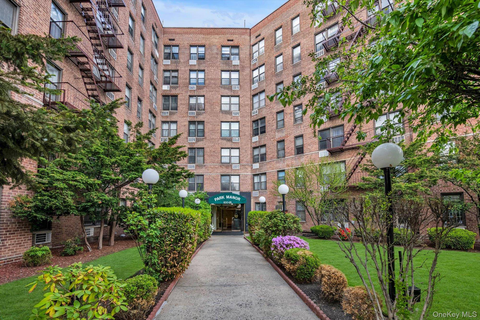 Appartement 2 chambres à Vendre à Forest Hills - New York - USA - 1