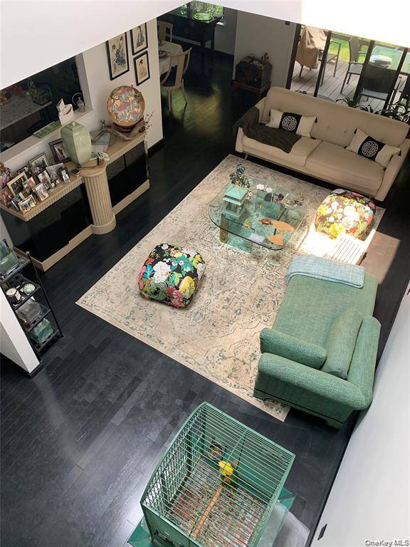 Apartamento de 2 Dormitorios en Venta en Glen Head, Nueva York, EE. UU. - 2