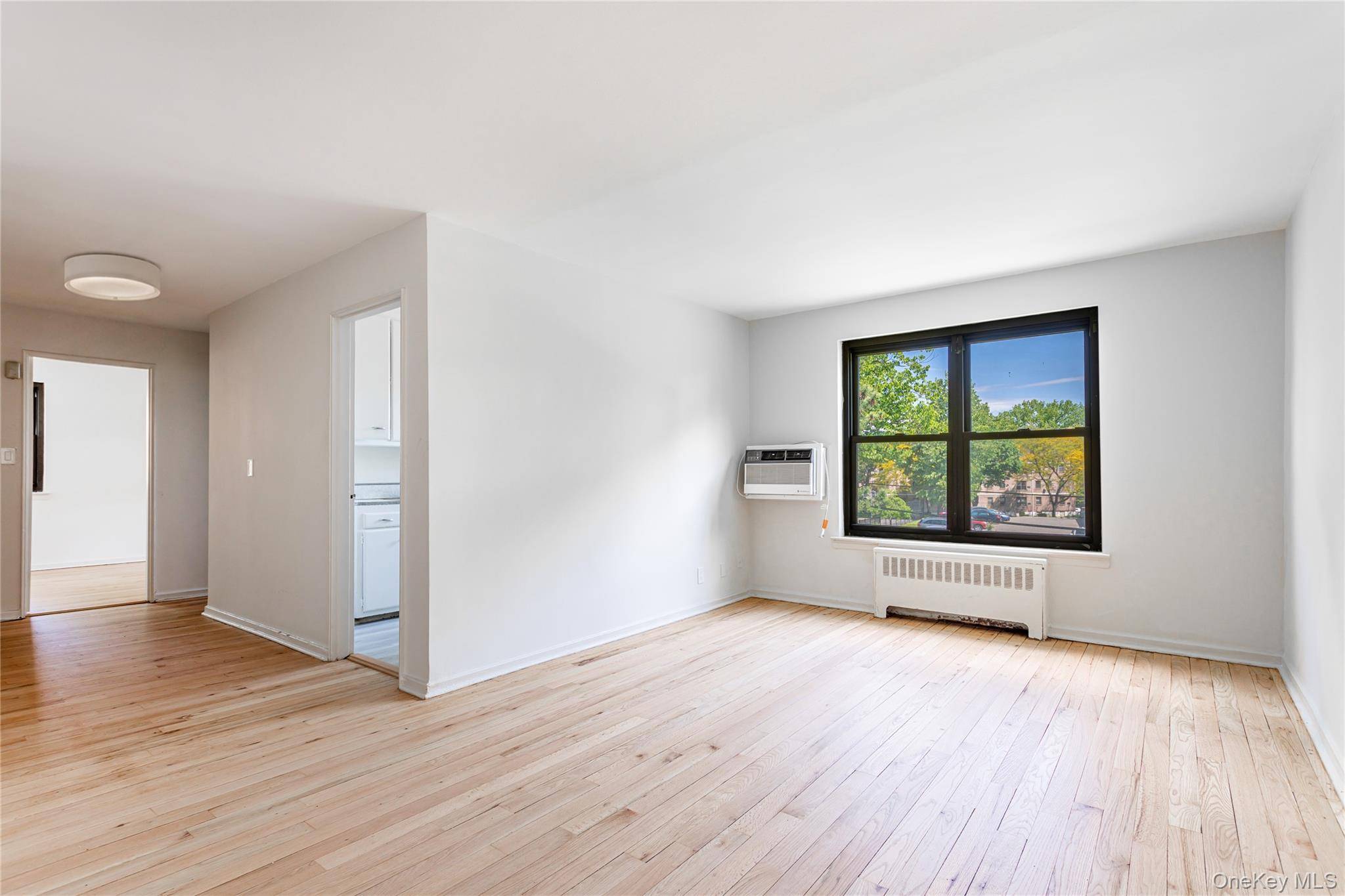 Apartamento de 2 Dormitorios en Venta en Great Neck - Nueva York - EE. UU. - 1